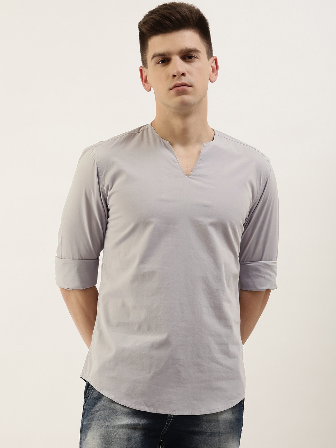 

Bene Kleed Men Grey Kurta