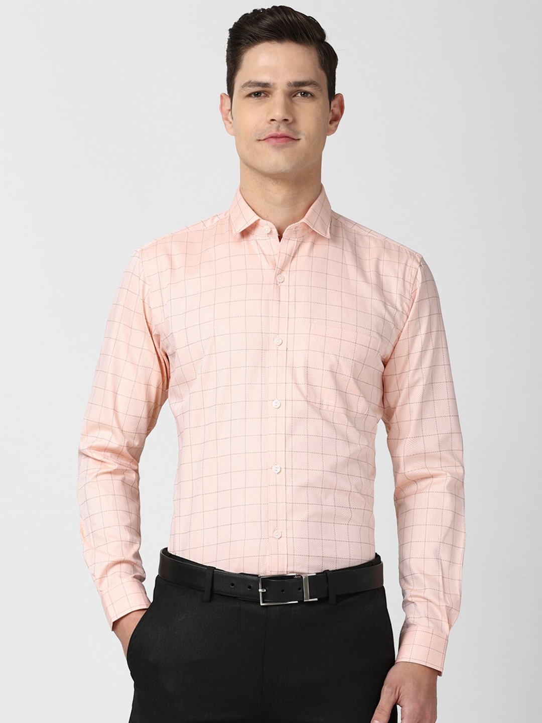 

Peter England Elite Men Peach-Coloured & Black Checked Pure Cotton Formal Shirt