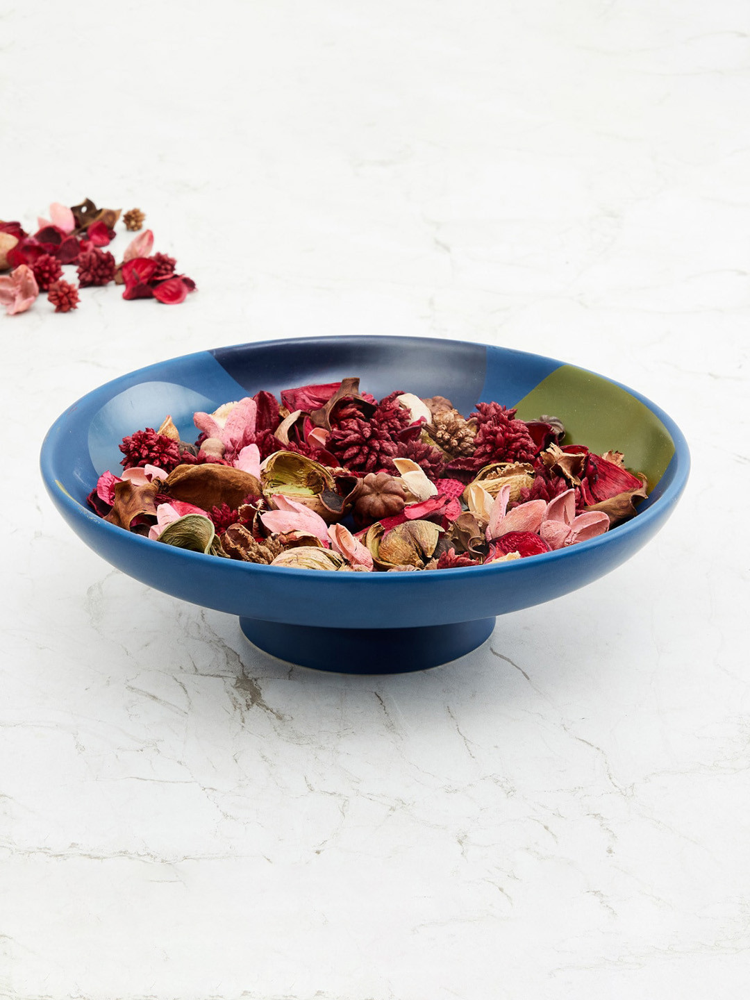 

Home Centre Blue & Green Printed Ceramic Decorative Bowl