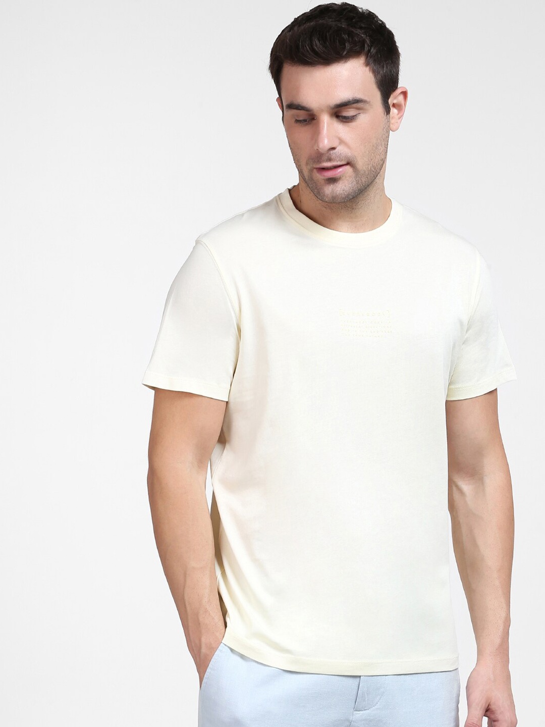 

SELECTED Men Yellow Polo Collar Extended Sleeves Organic Cotton Raw Edge T-shirt