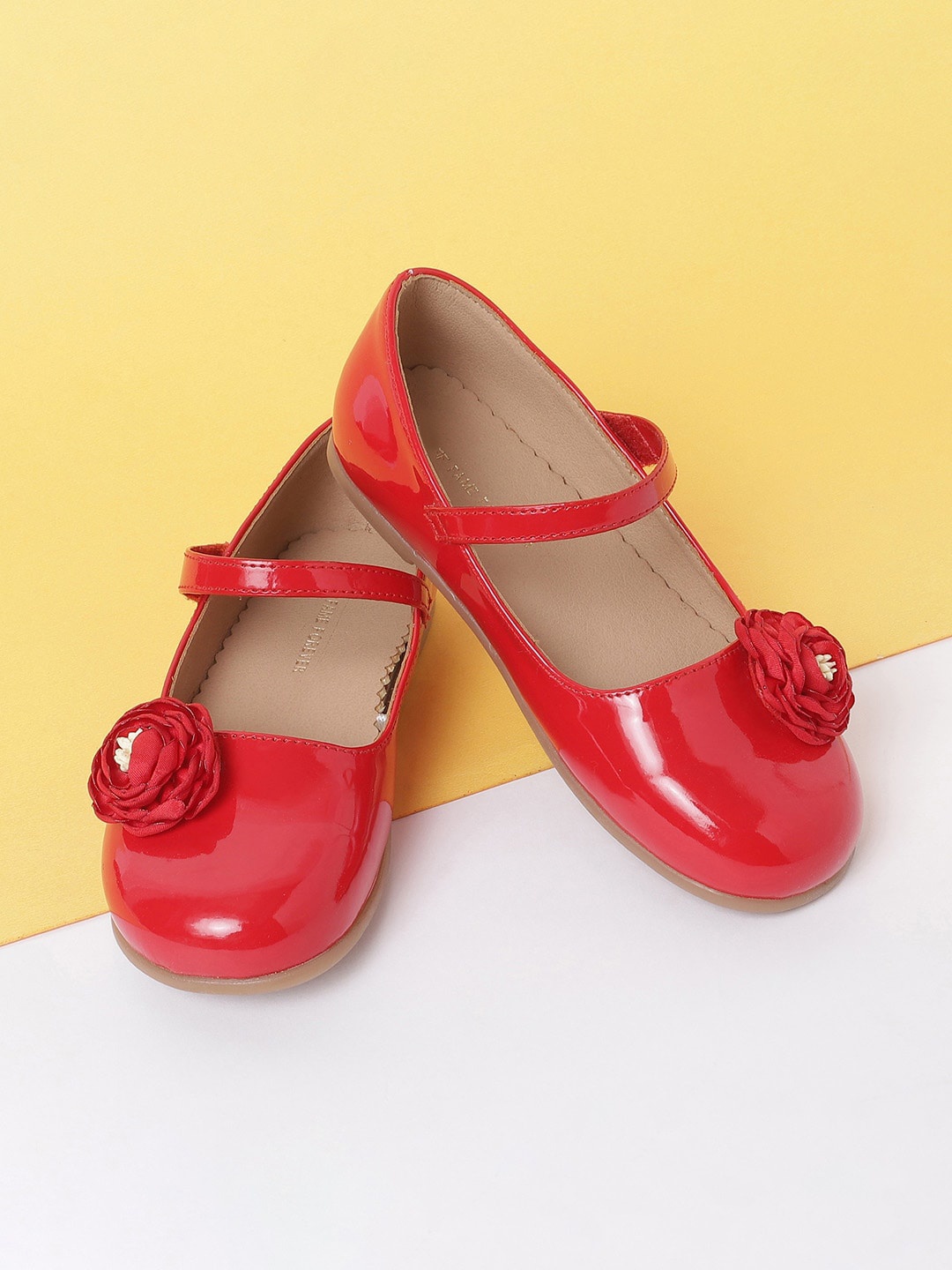 

Fame Forever by Lifestyle Girls Red Ballerinas