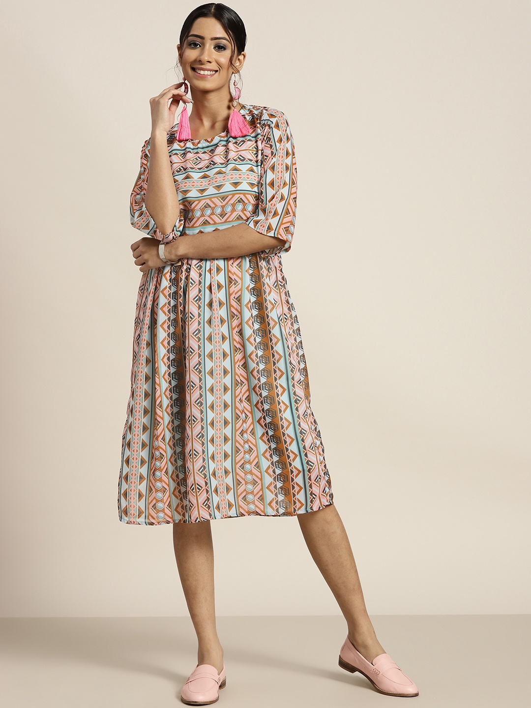 

Sangria Sea Green & Peach-Coloured Tribal Georgette Ethnic A-Line Dress