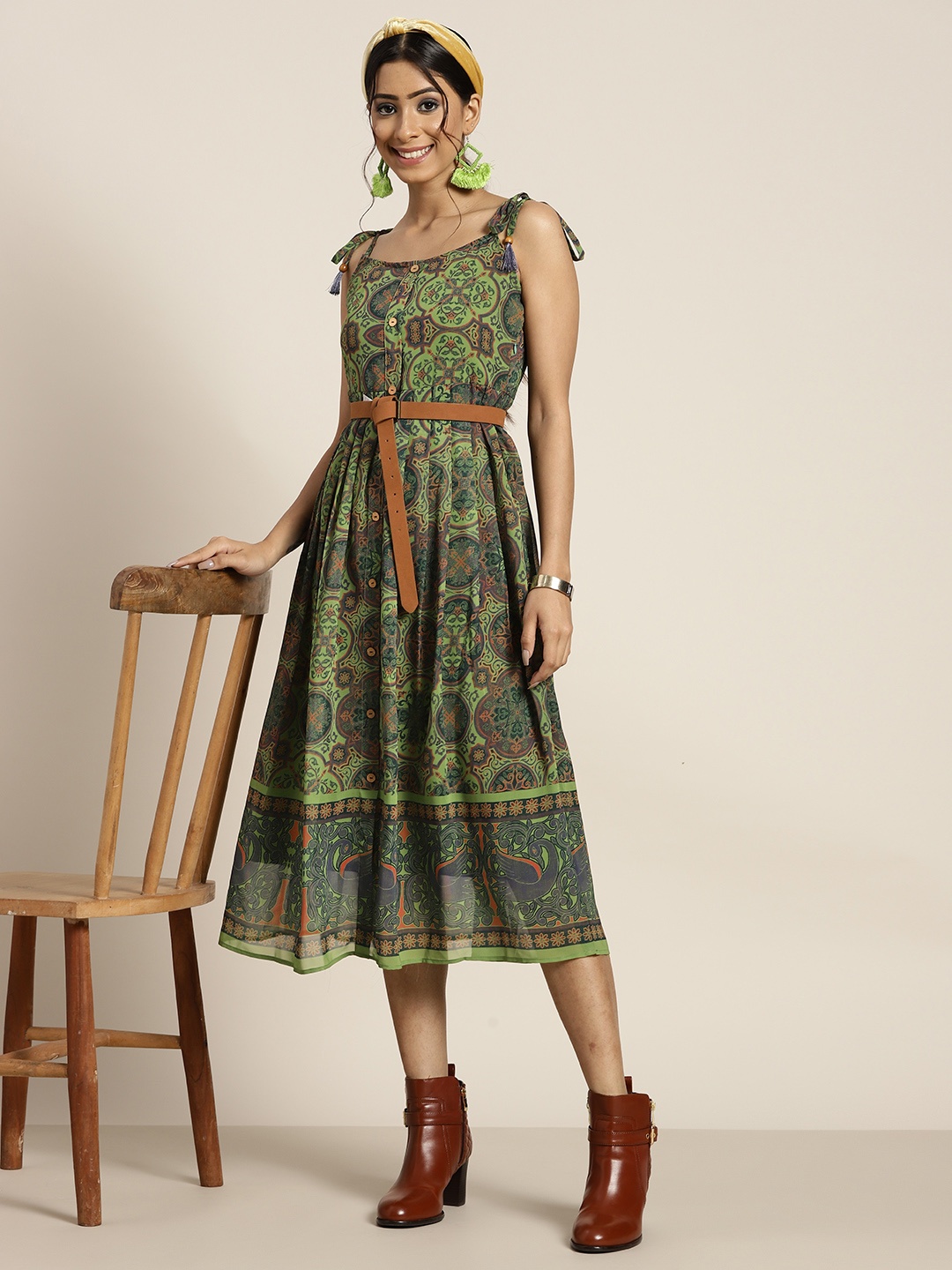 

Sangria Green & Brown Ethnic Motifs Georgette Ethnic A-Line Midi Dress