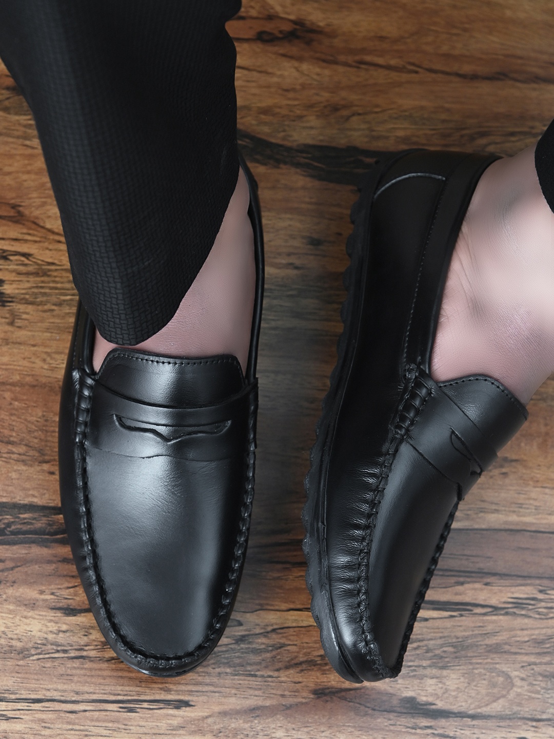 

Fentacia Men Black Solid Leather Formal Loafers