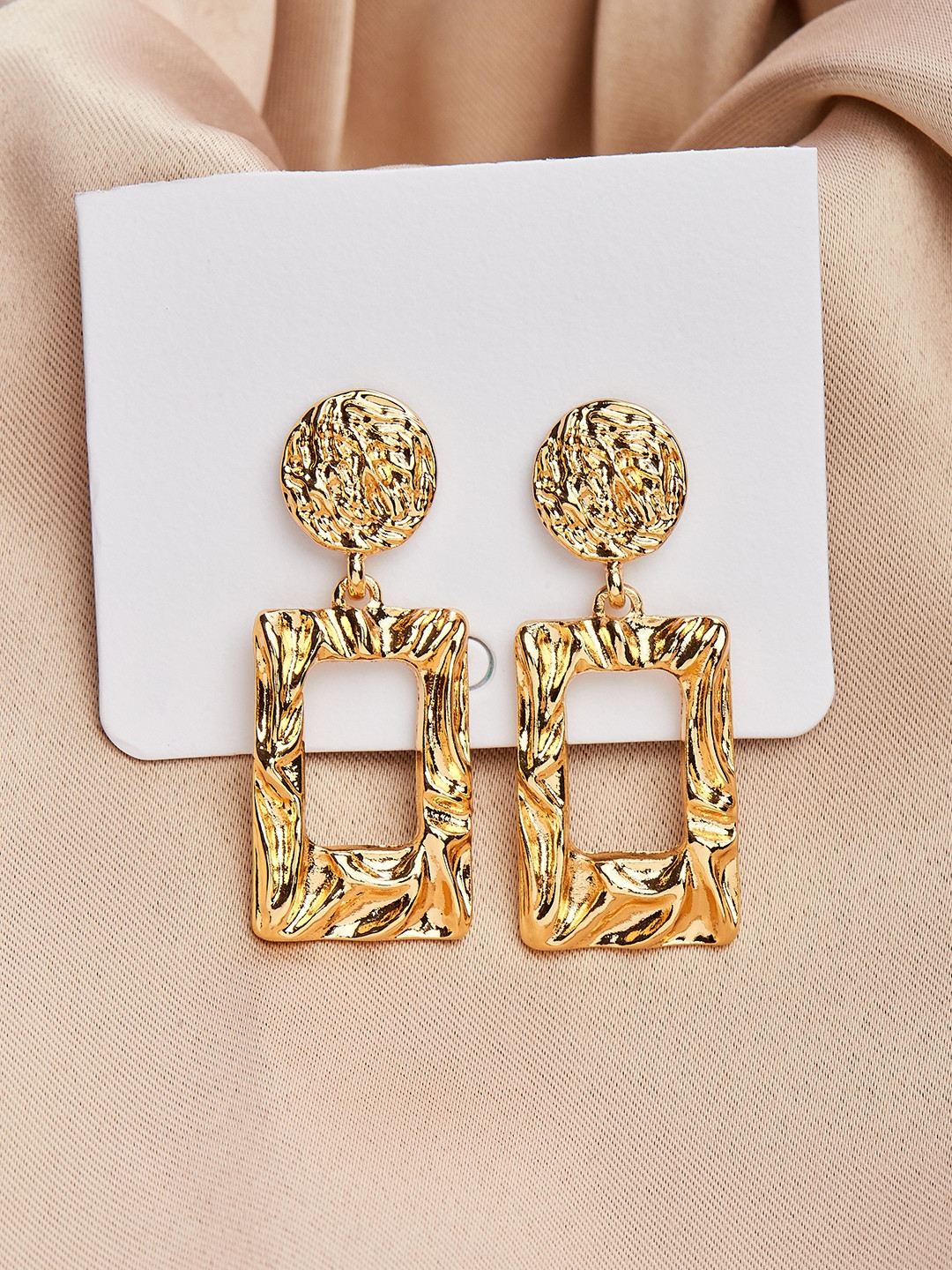 

Lilly & sparkle Gold-Toned Contemporary Drop Earrings