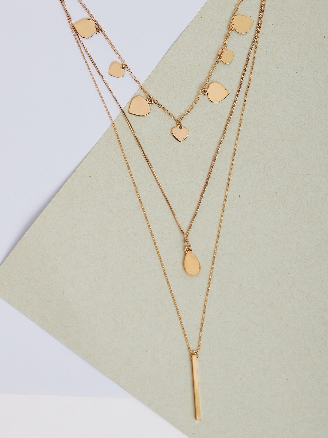 

Lilly & sparkle Gold-Plated Layered Necklace