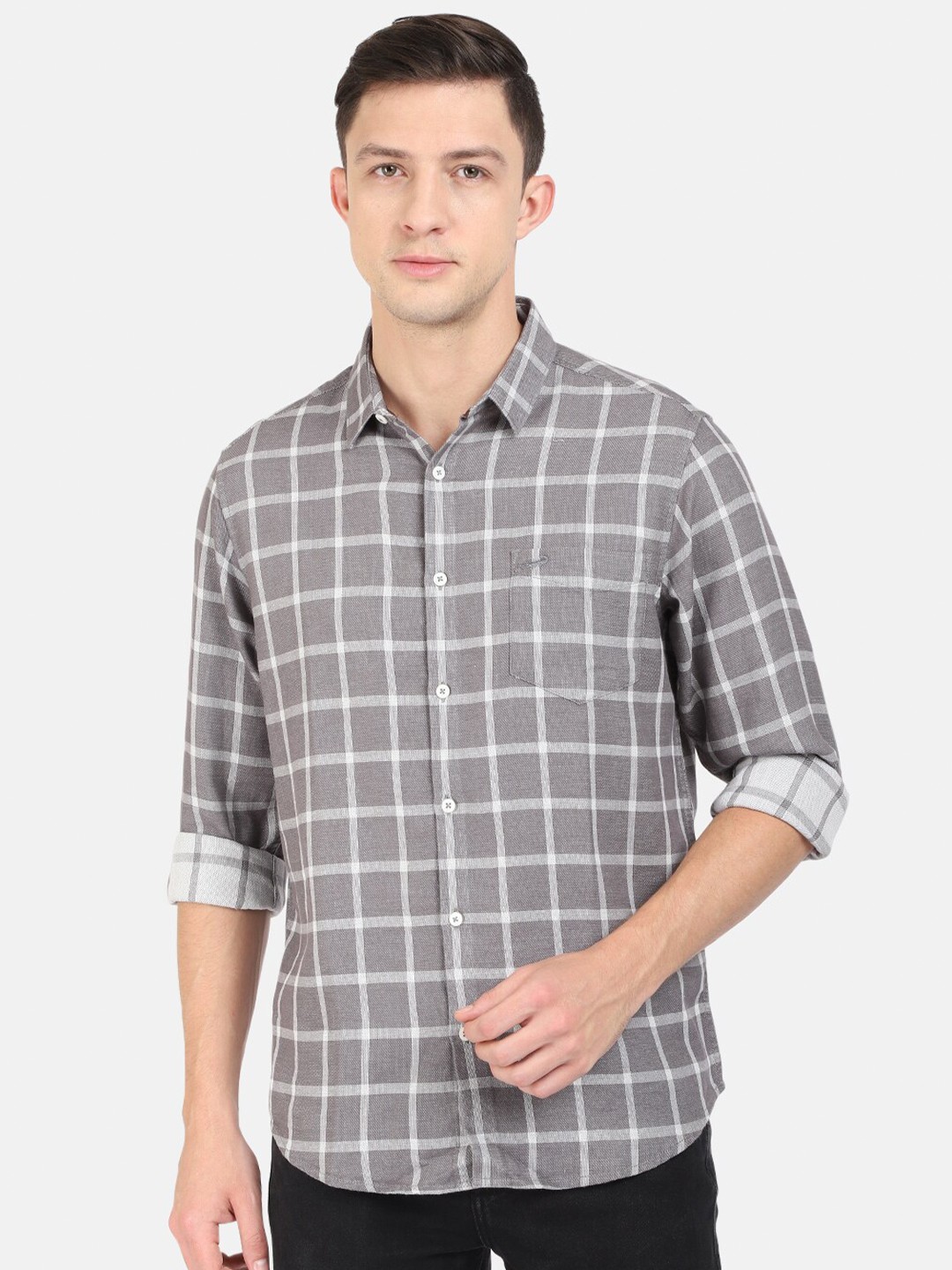 

Crocodile Men Grey & White Slim Fit Checked Casual Shirt