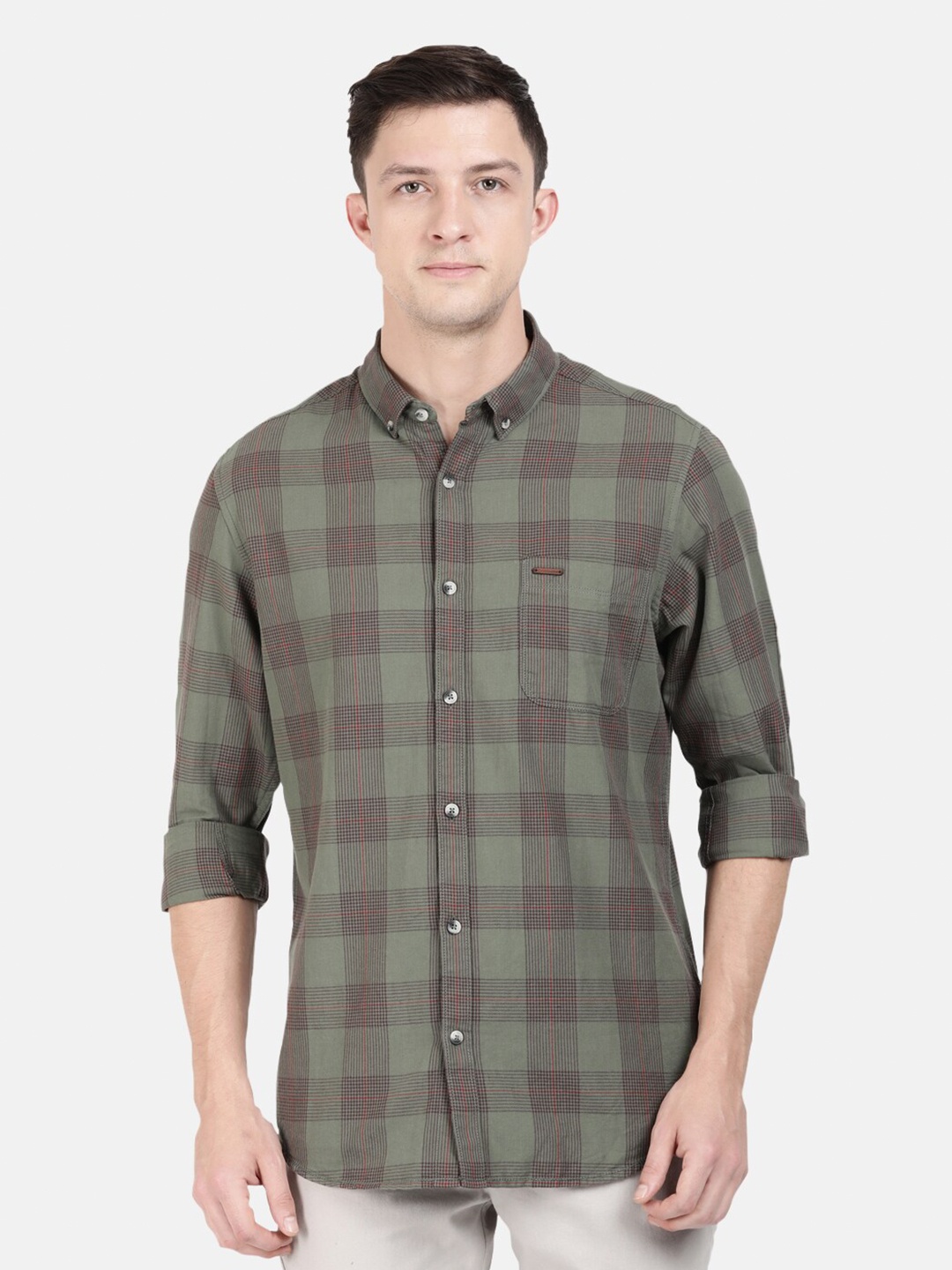 

Crocodile Men Green Classic Slim Fit Checked Casual Shirt