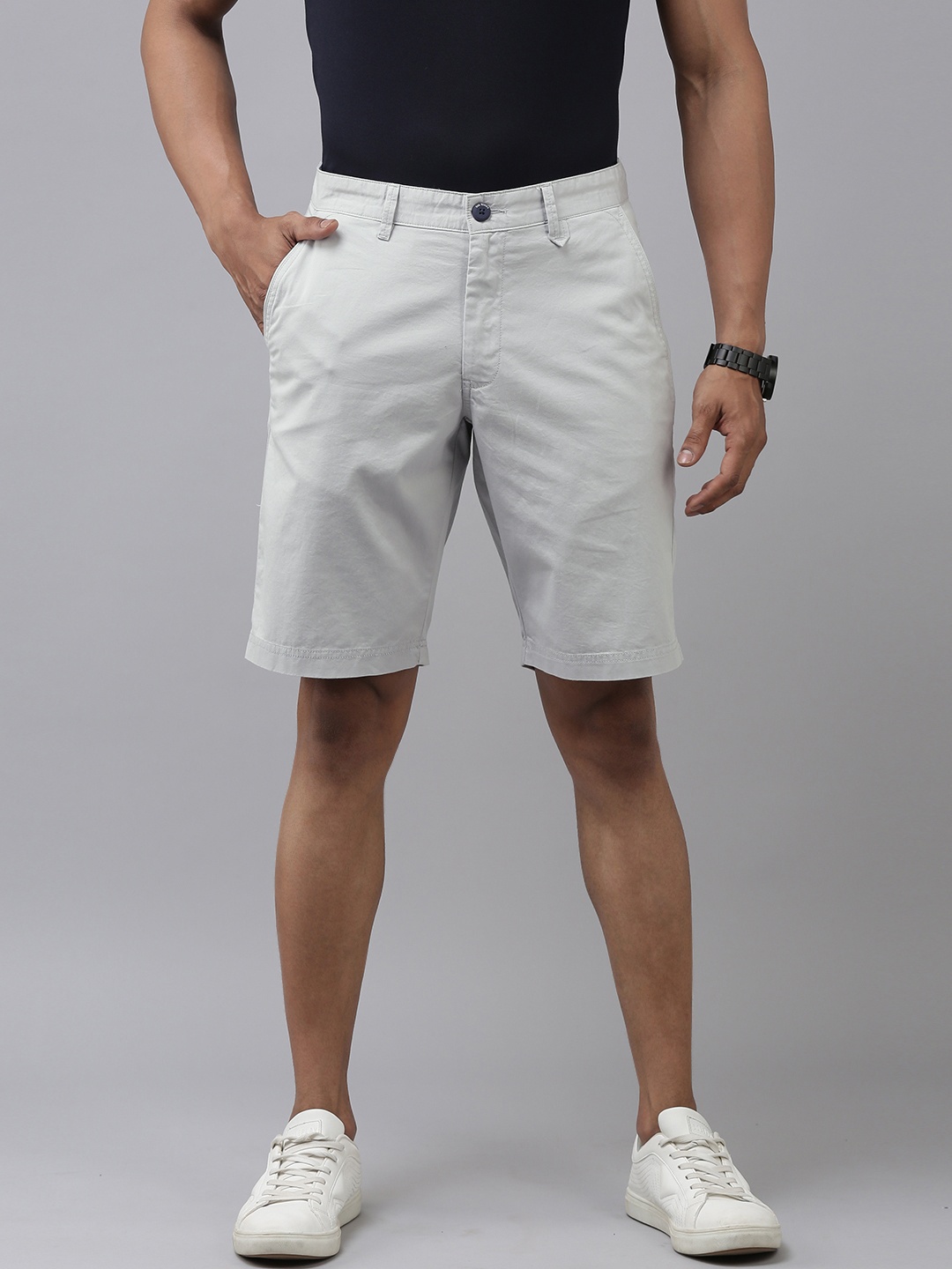 

Van Heusen Sport Men Grey Solid Low-Rise Regular Shorts