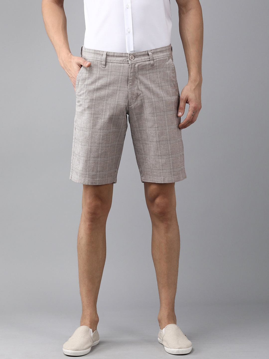 

Van Heusen Sport Men Grey Checked Low-Rise Shorts