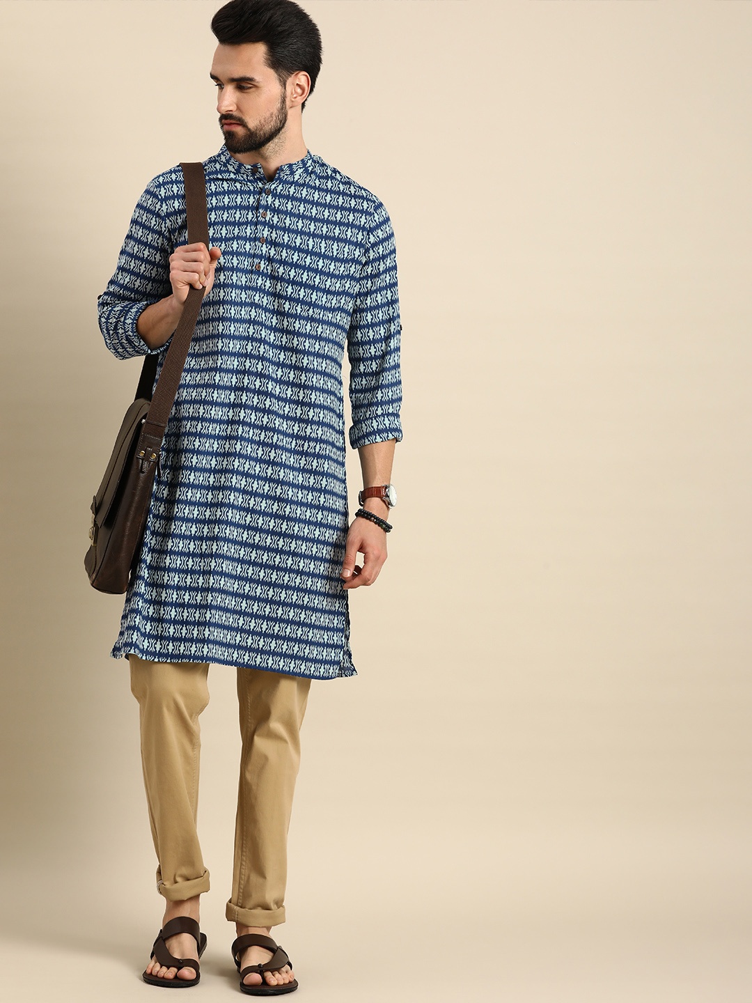 

Anouk Men Blue & Grey Geometric Printed Kurta