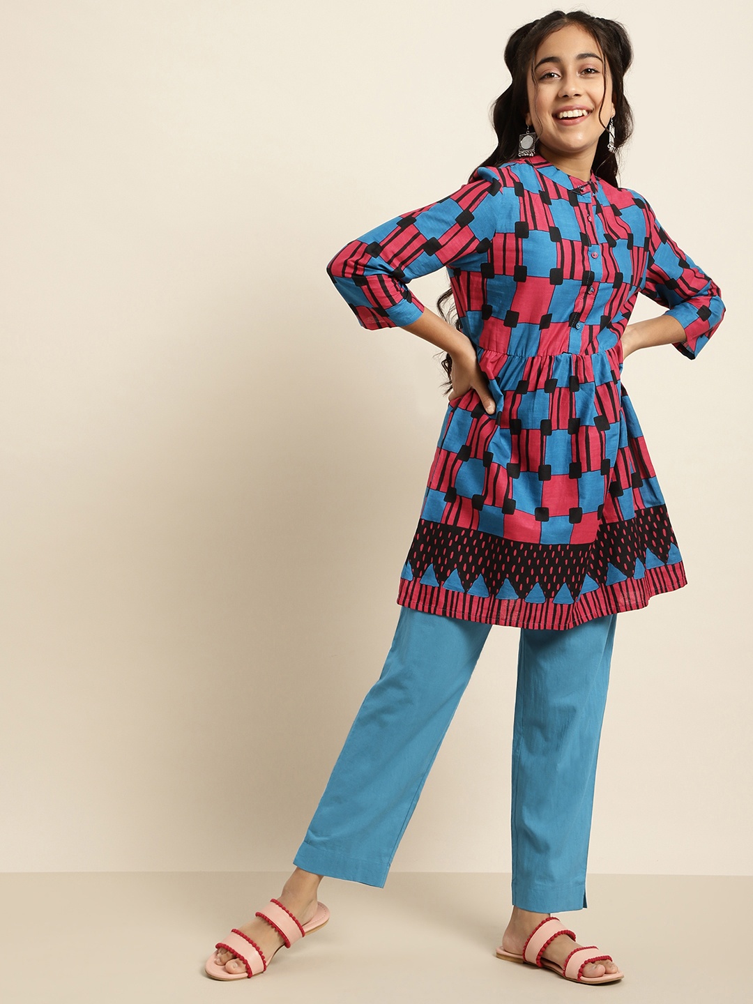 

Sangria Girls Blue Geometric Printed Empire Pure Cotton Kurta with Salwar Set