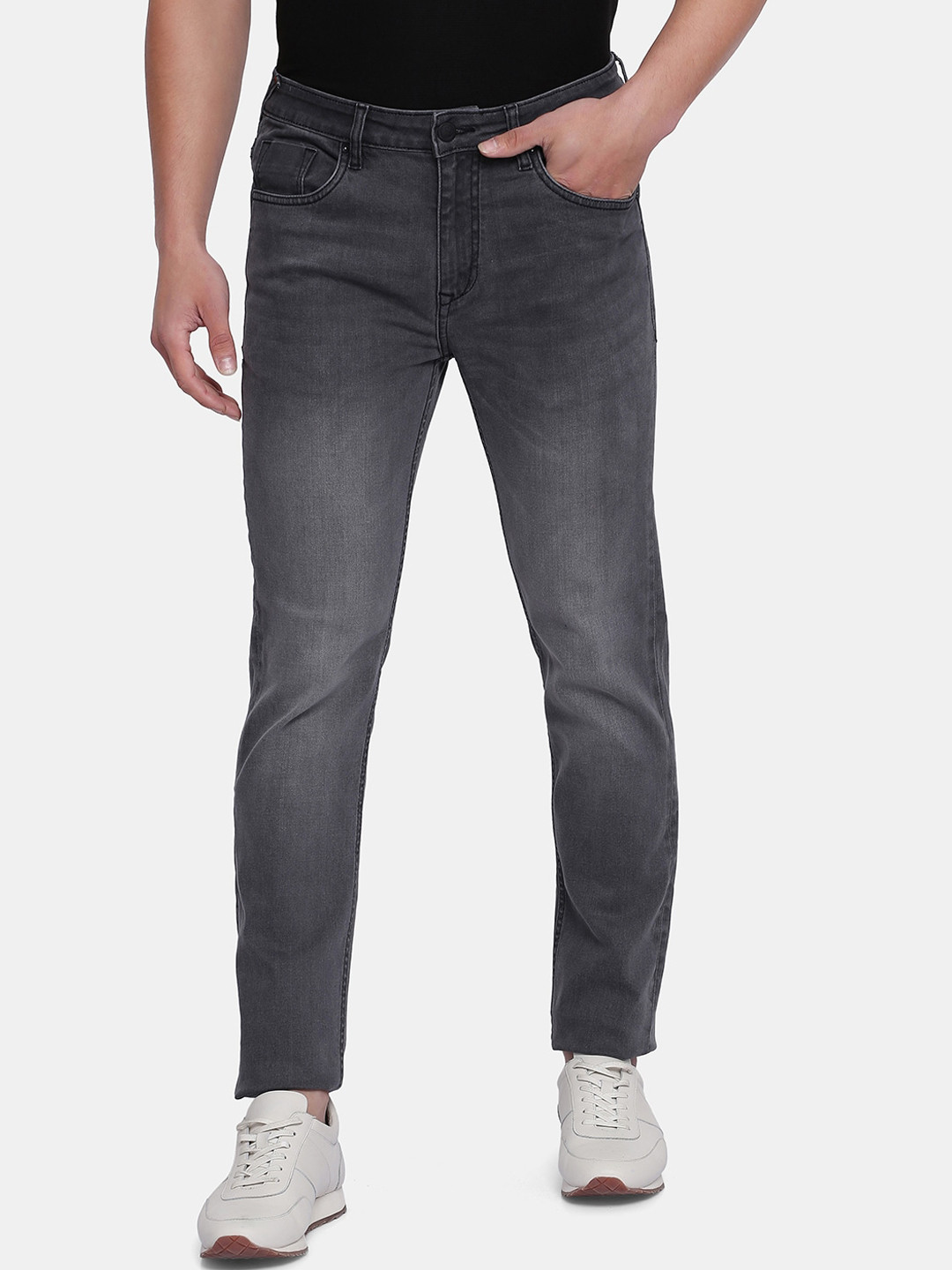

Blackberrys Men Grey Yonk Skinny Fit Low-Rise Heavy Fade Jeans