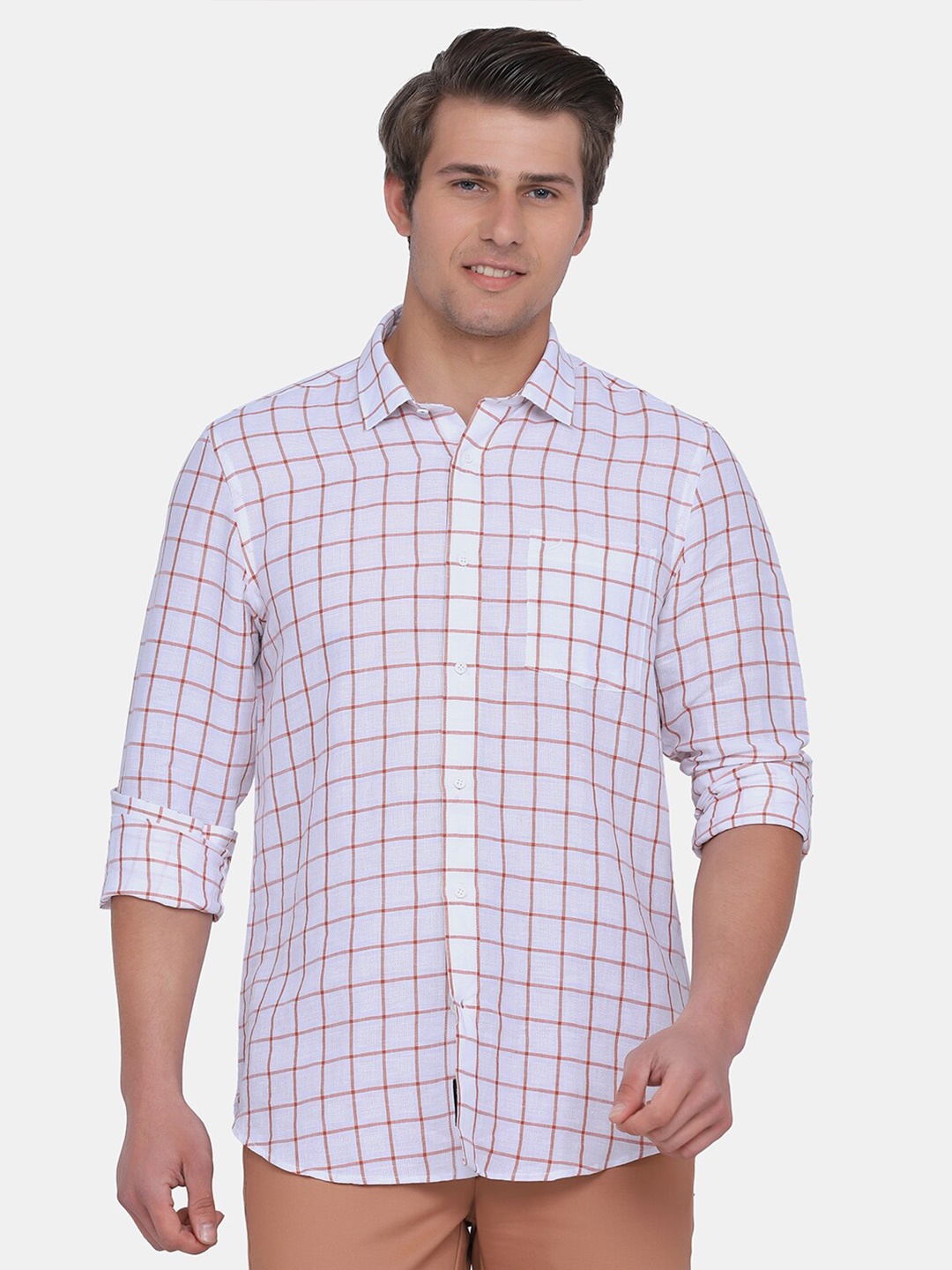 

Blackberrys Men Orange India Slim Fit Checked Casual Shirt
