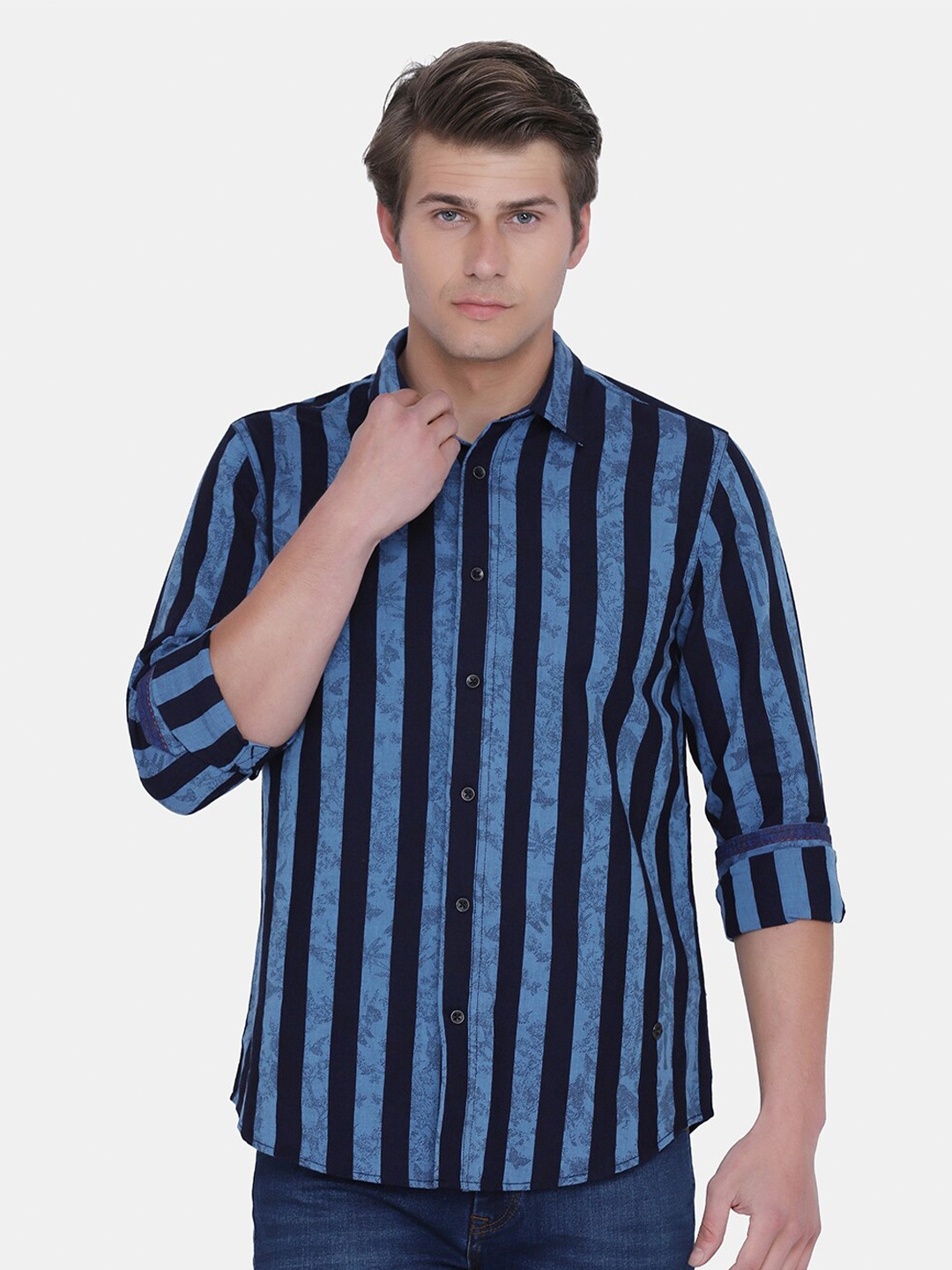 

Blackberrys Men Blue Slim Fit Striped Linen Casual Shirt