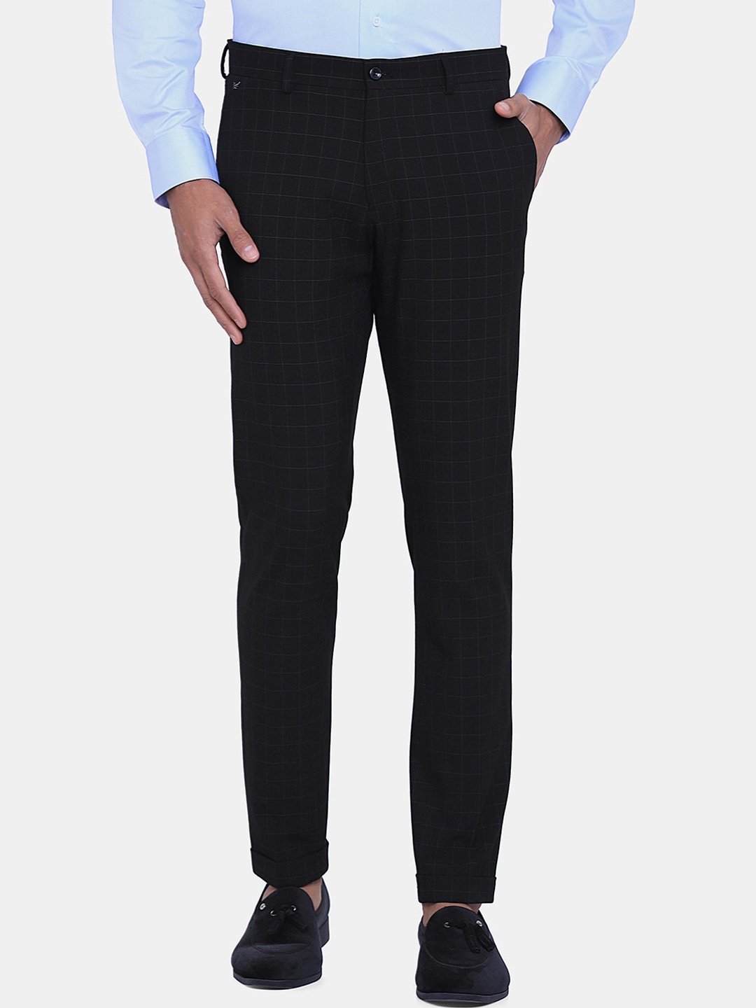 

Blackberrys Men Black Checked Phoenix Skinny Fit Formal Trousers