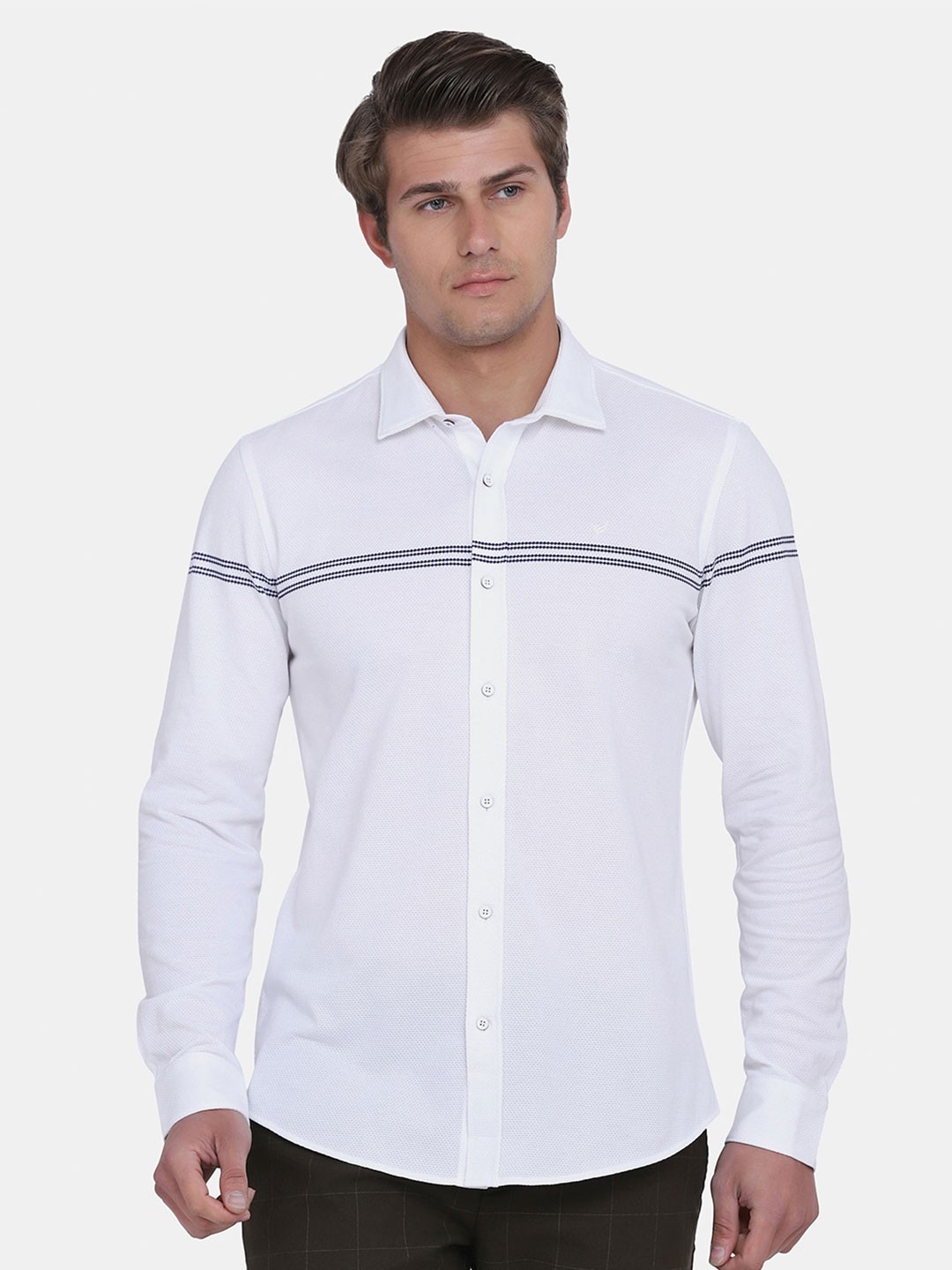 

Blackberrys Men White Phoenix Skinny Fit Printed Cotton Casual Shirt