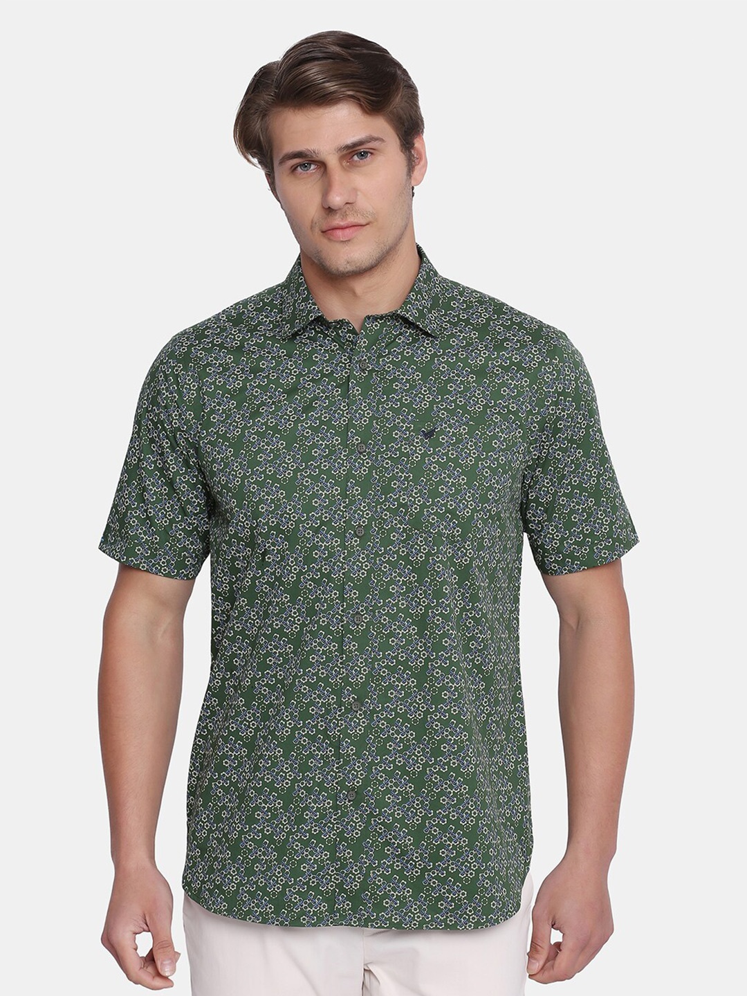 

Blackberrys Men Olive Green India Slim Fit Printed Casual Shirt