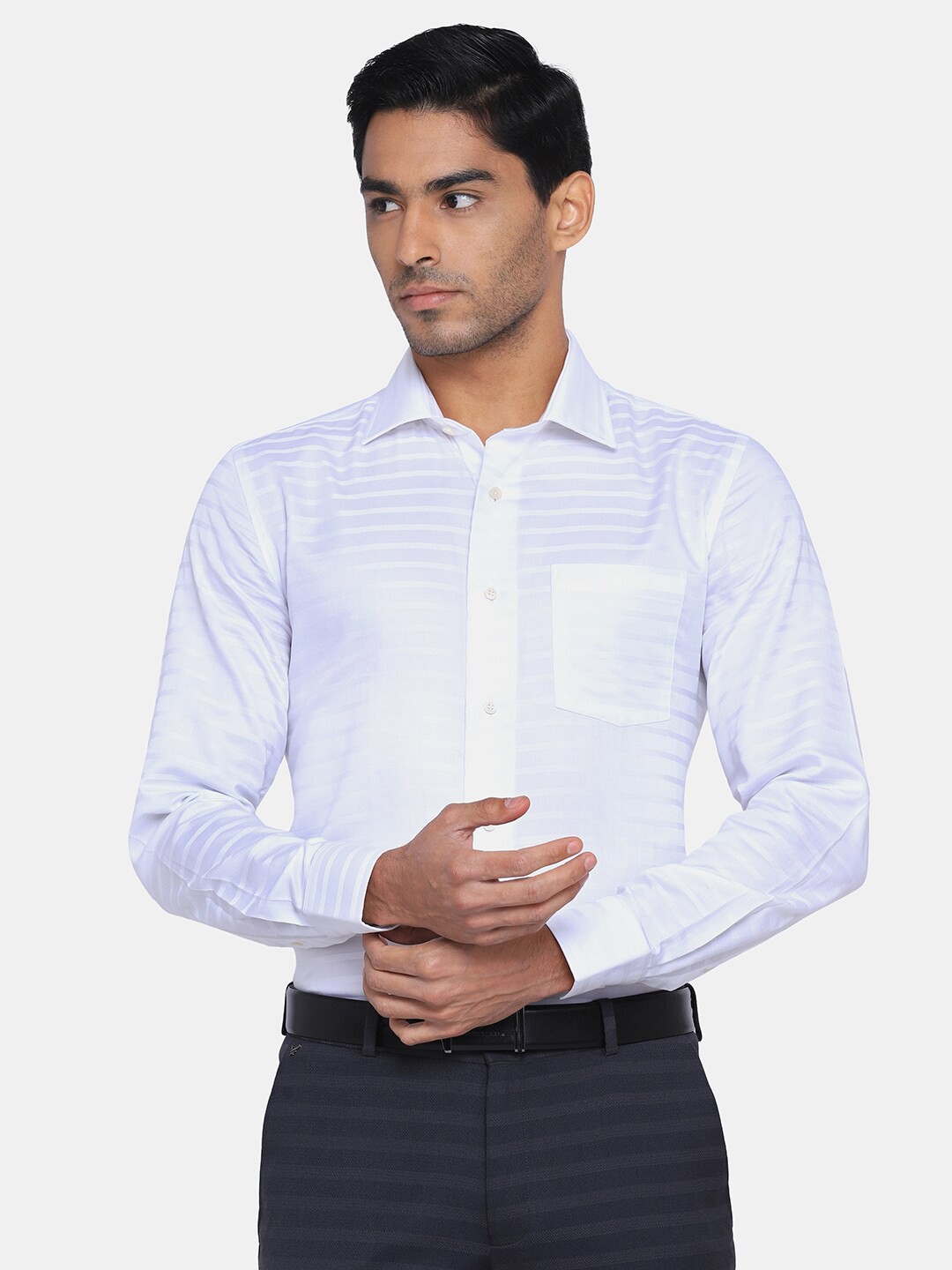 

Blackberrys Men White India Slim Fit Horizontal Striped Formal Shirt