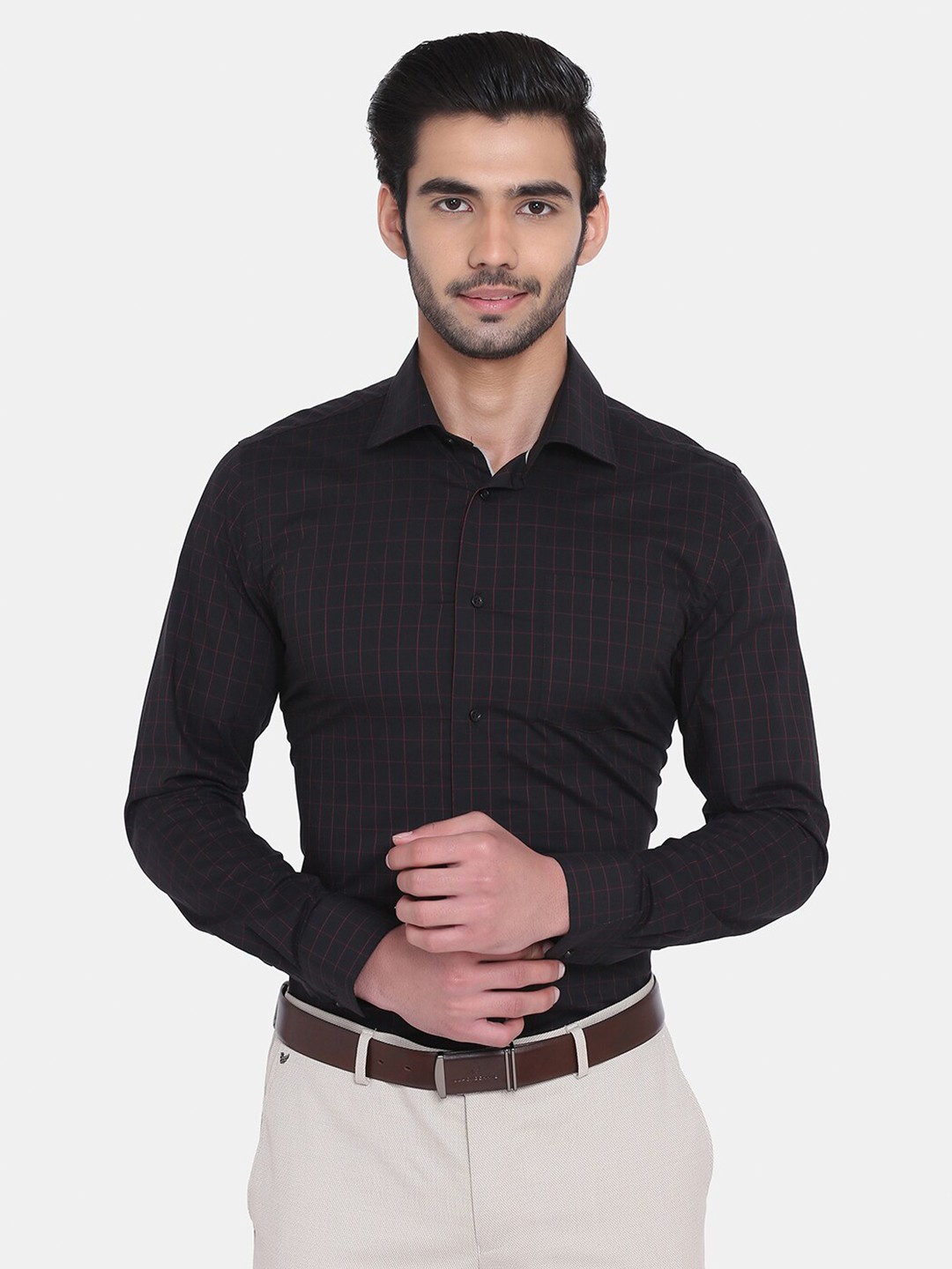 

Blackberrys Men Black India Slim Fit Cotton Checked Formal Shirt
