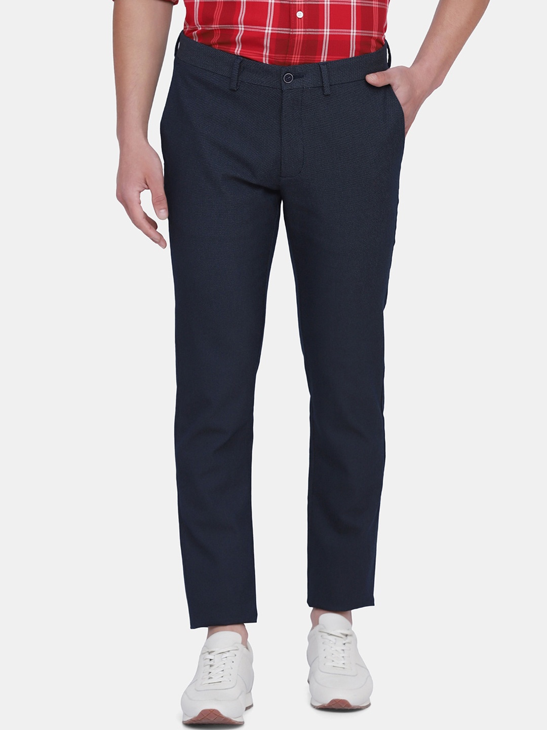 

Blackberrys Men Blue Arise Regular Fit Trousers