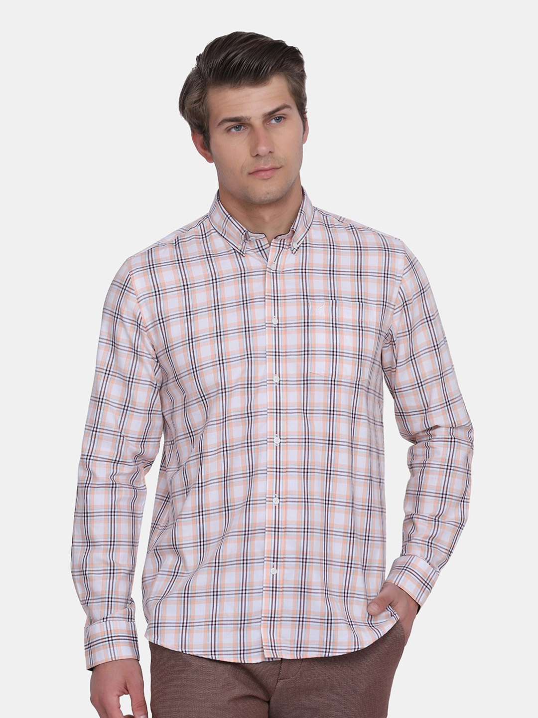 

Blackberrys Men White Slim Fit Checked Casual Shirt