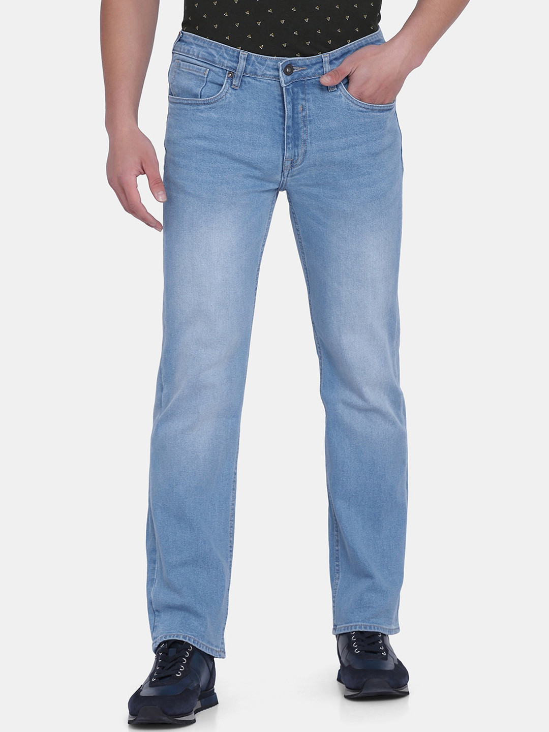 

Blackberrys Men Blue Duke Straight Fit Low-Rise Heavy Fade Jeans