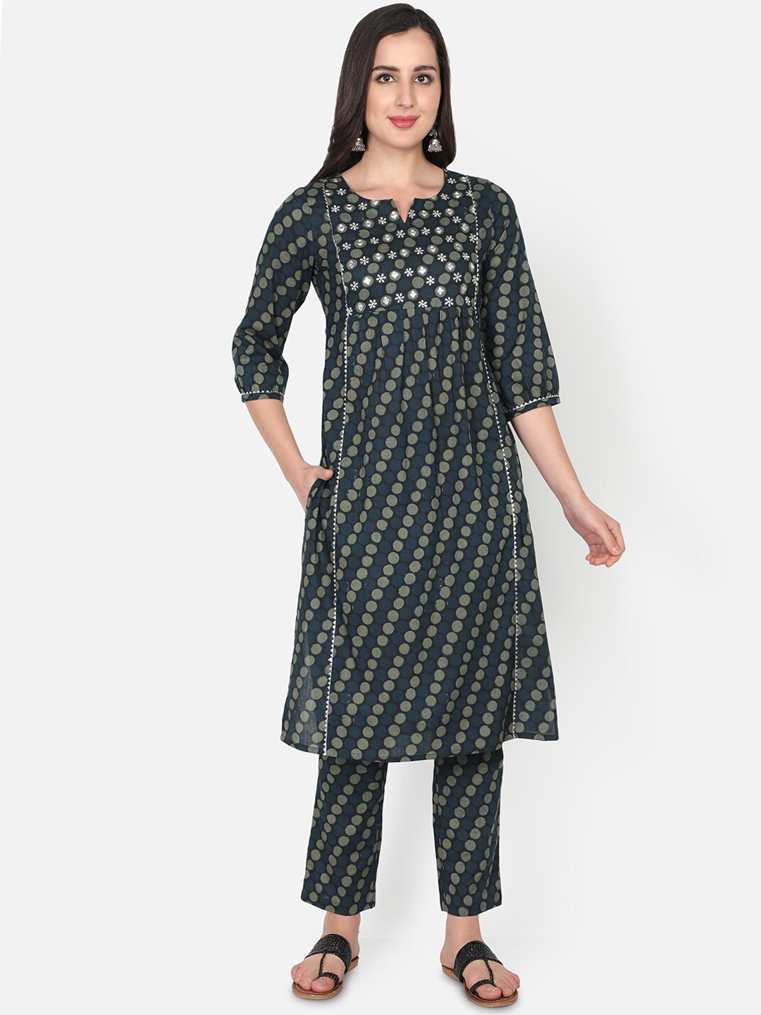 

TRISHLA INDIA Women Navy Blue Printed Pleated Pure Cotton Kurta with Trousers & Dupatta