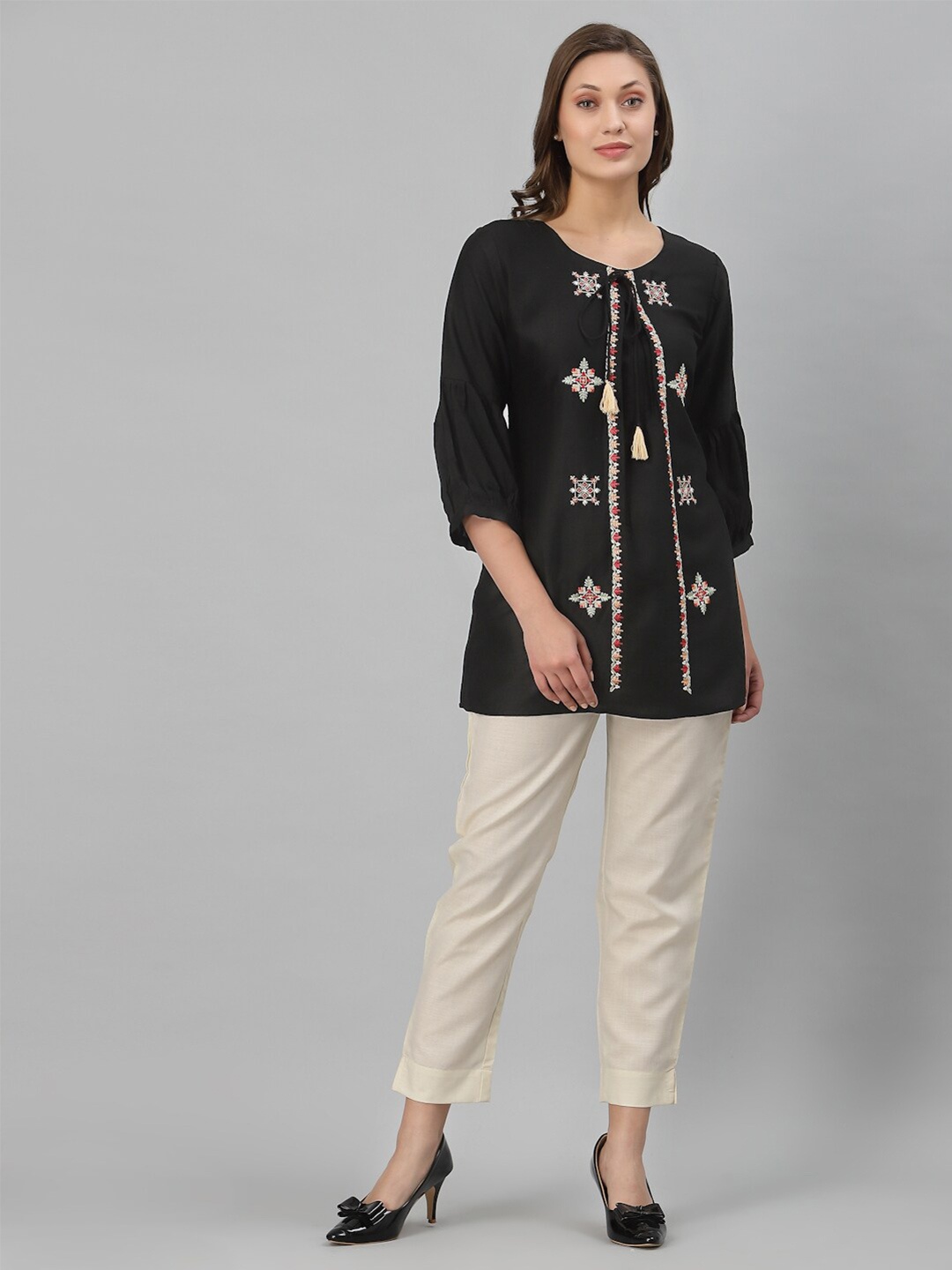 

Selvia Women Black Embroidered Bohemian Puff Sleeves Cotton Tunic