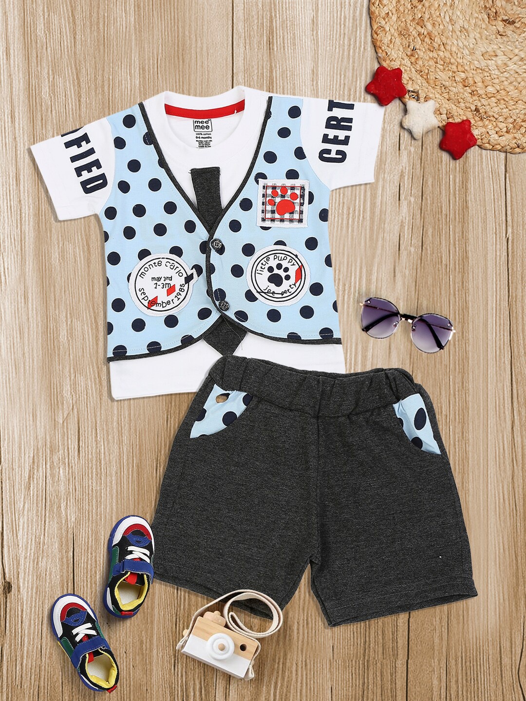 

MeeMee Boys Blue & White Printed Pure Cotton T-shirt with Shorts