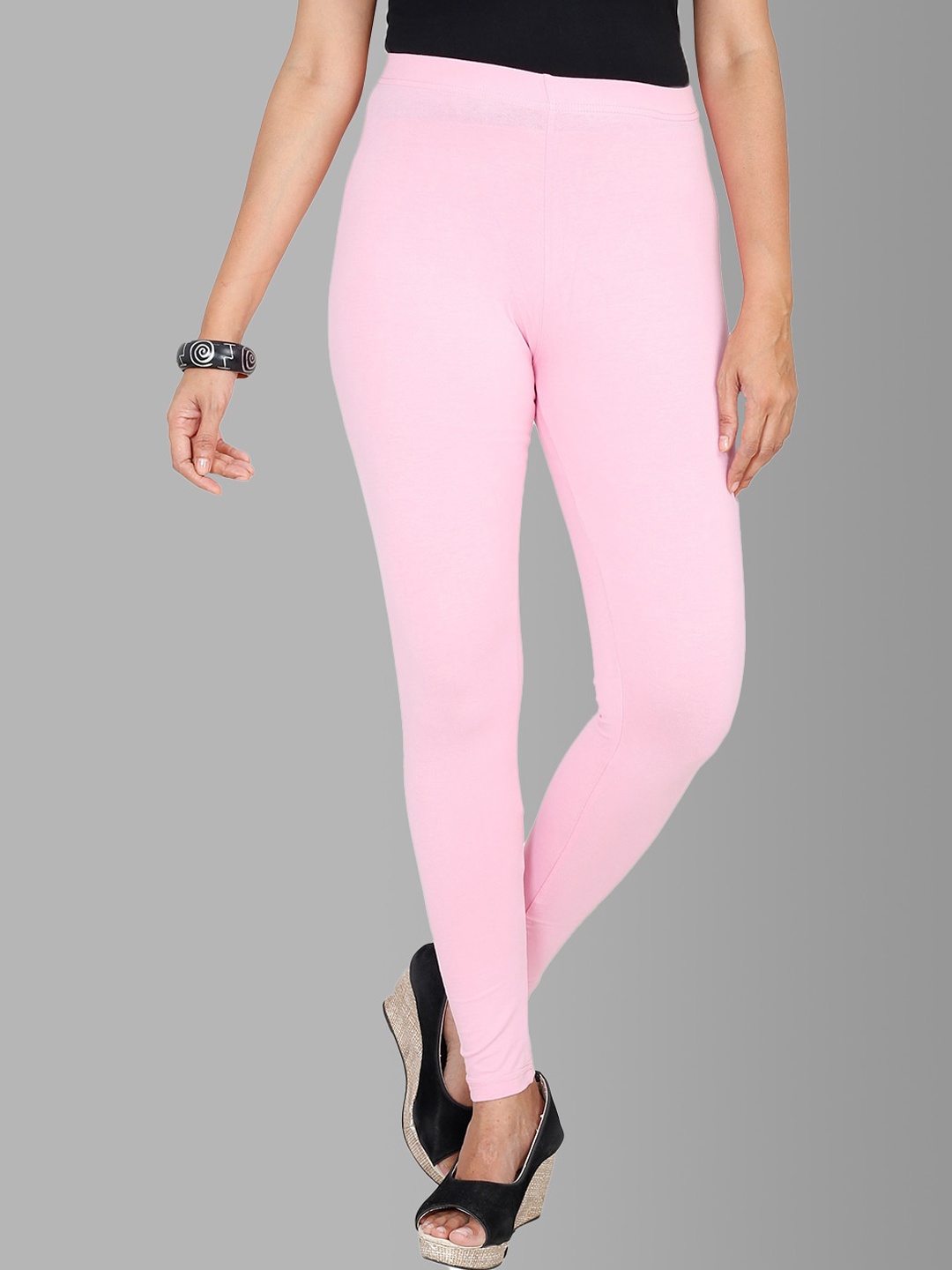 

Feather Soft Elite Women Pink Solid Ankle Length Cotton Leggings