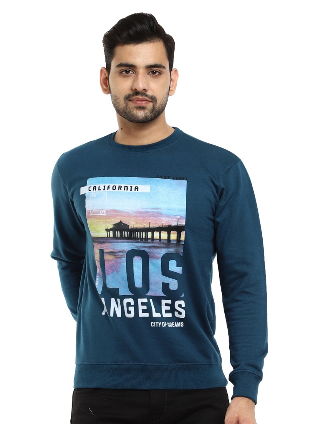 

V-Mart Men Blue Printed Hooded Sweatshirt