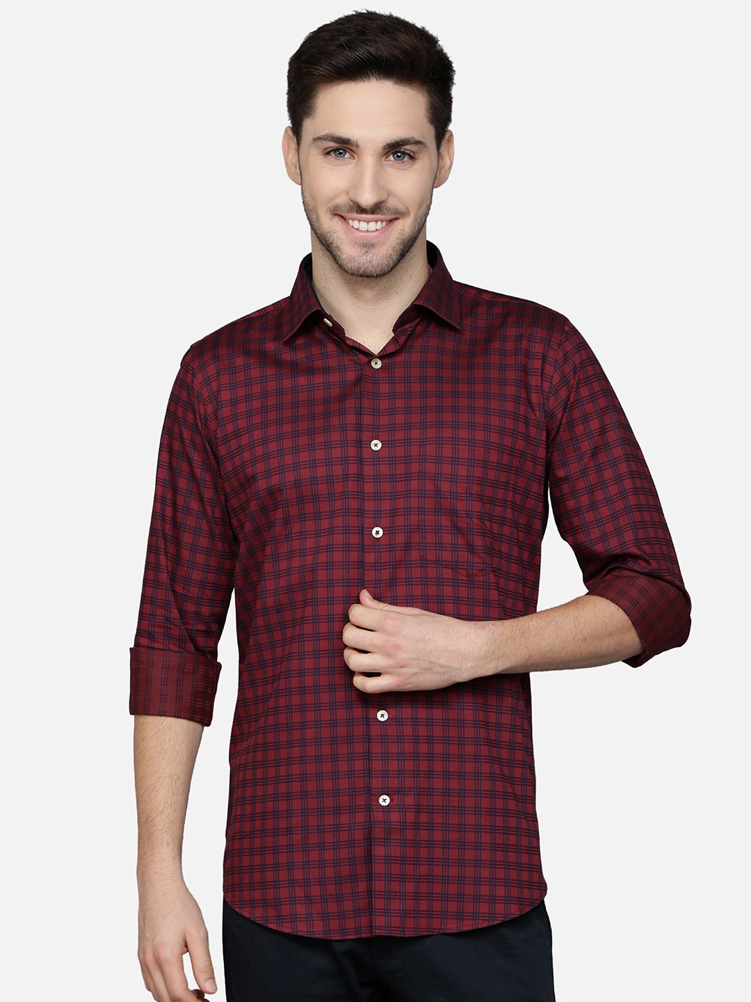 

Callino London Men Maroon & Black Checked Semiformal Shirt
