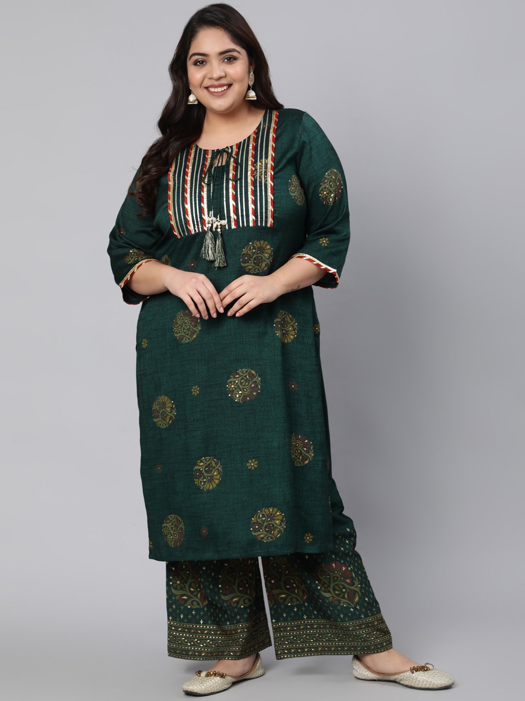 

Jaipur Kurti Women Green Ethnic Motifs Printed Gotta Patti Kurti with Palazzos