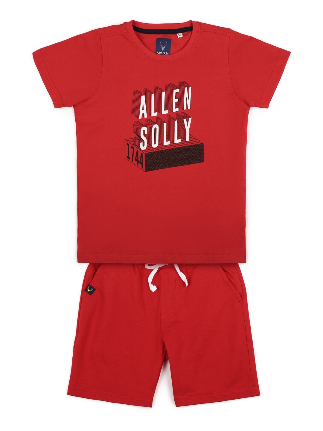 

Allen Solly Junior Boys Red Printed Pure Cotton Clothing Set