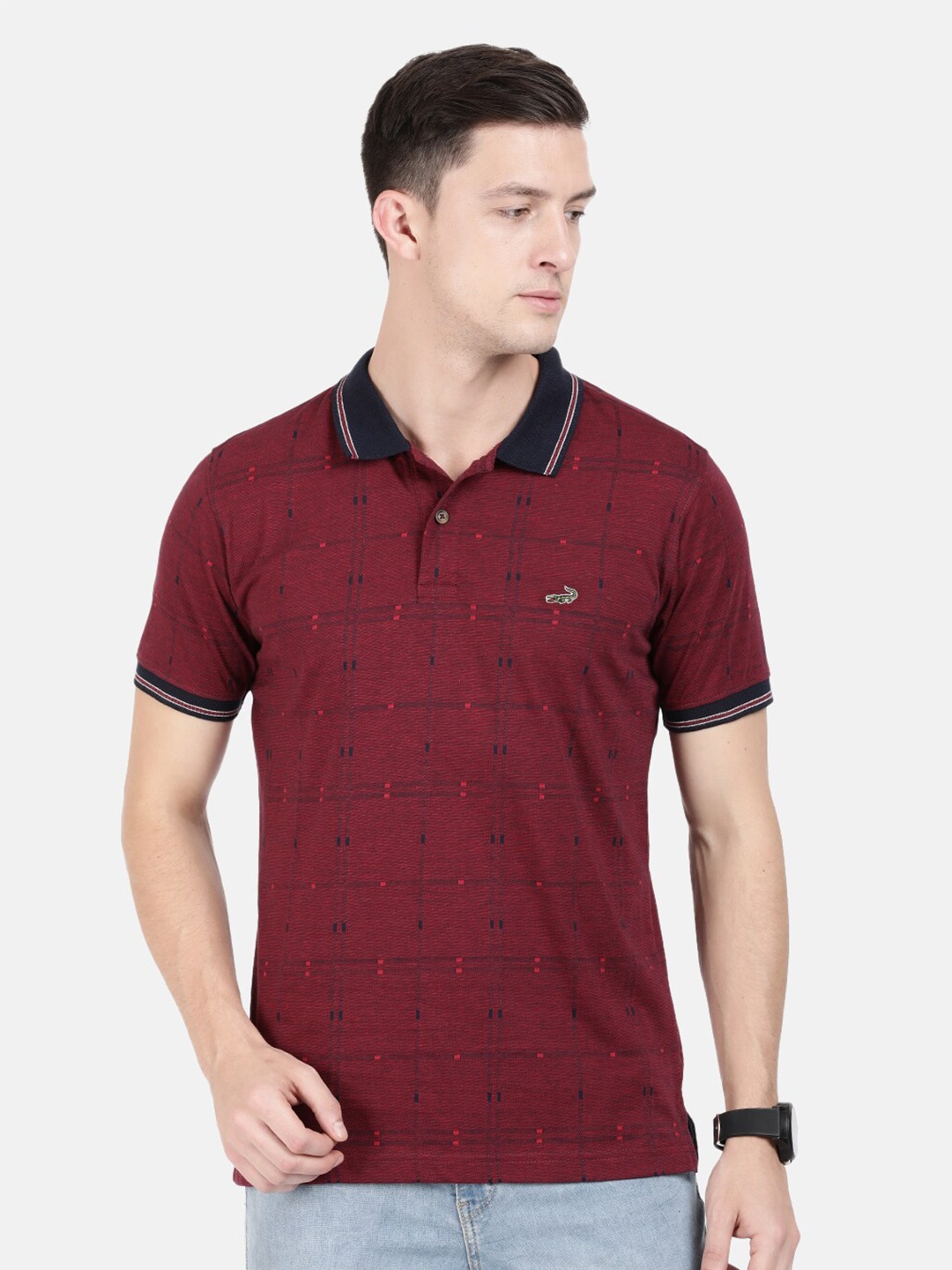 

Crocodile Men Maroon Polo Collar Slim Fit T-shirt