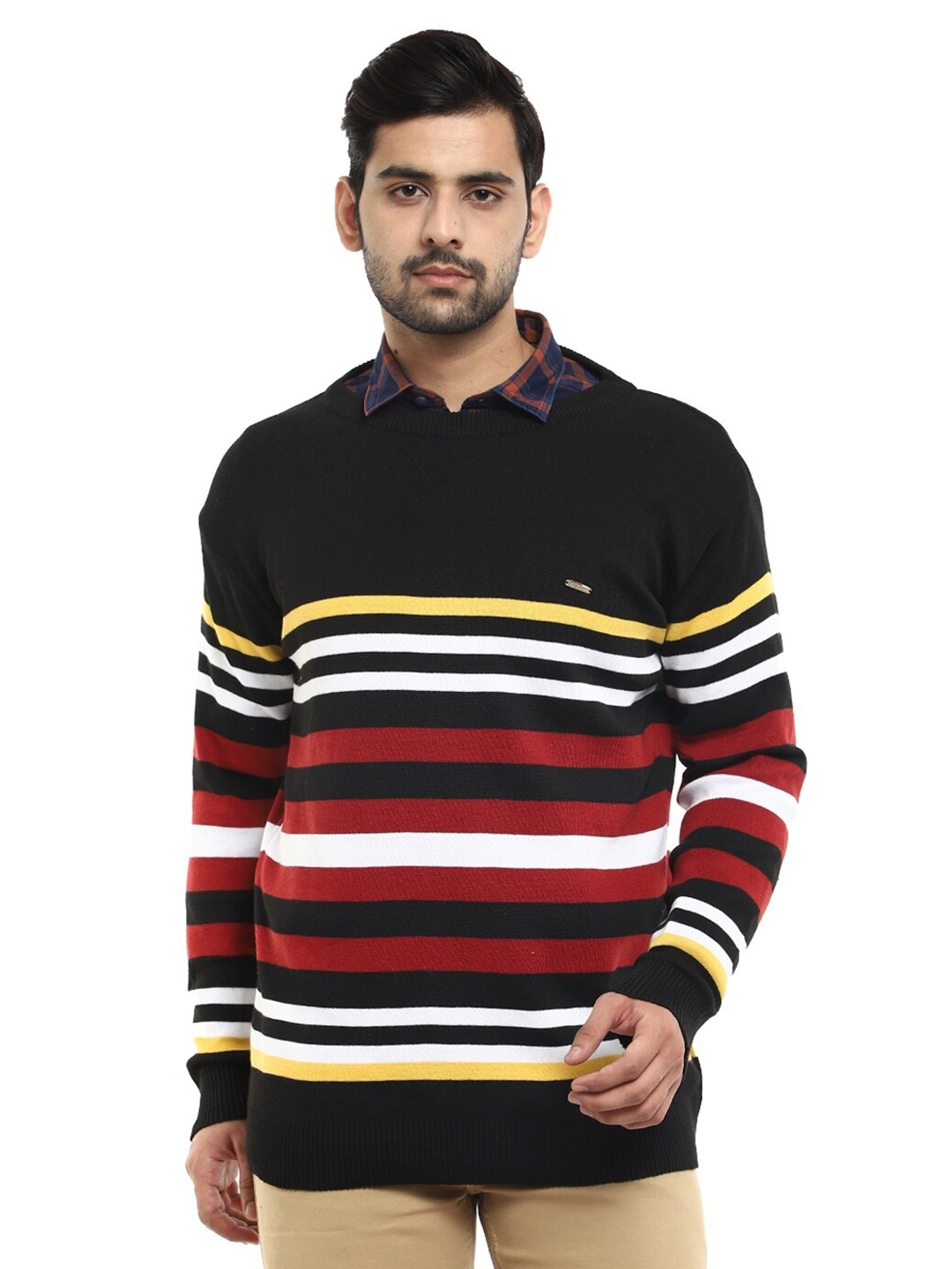 

V-Mart Men White & Red Striped Pullover