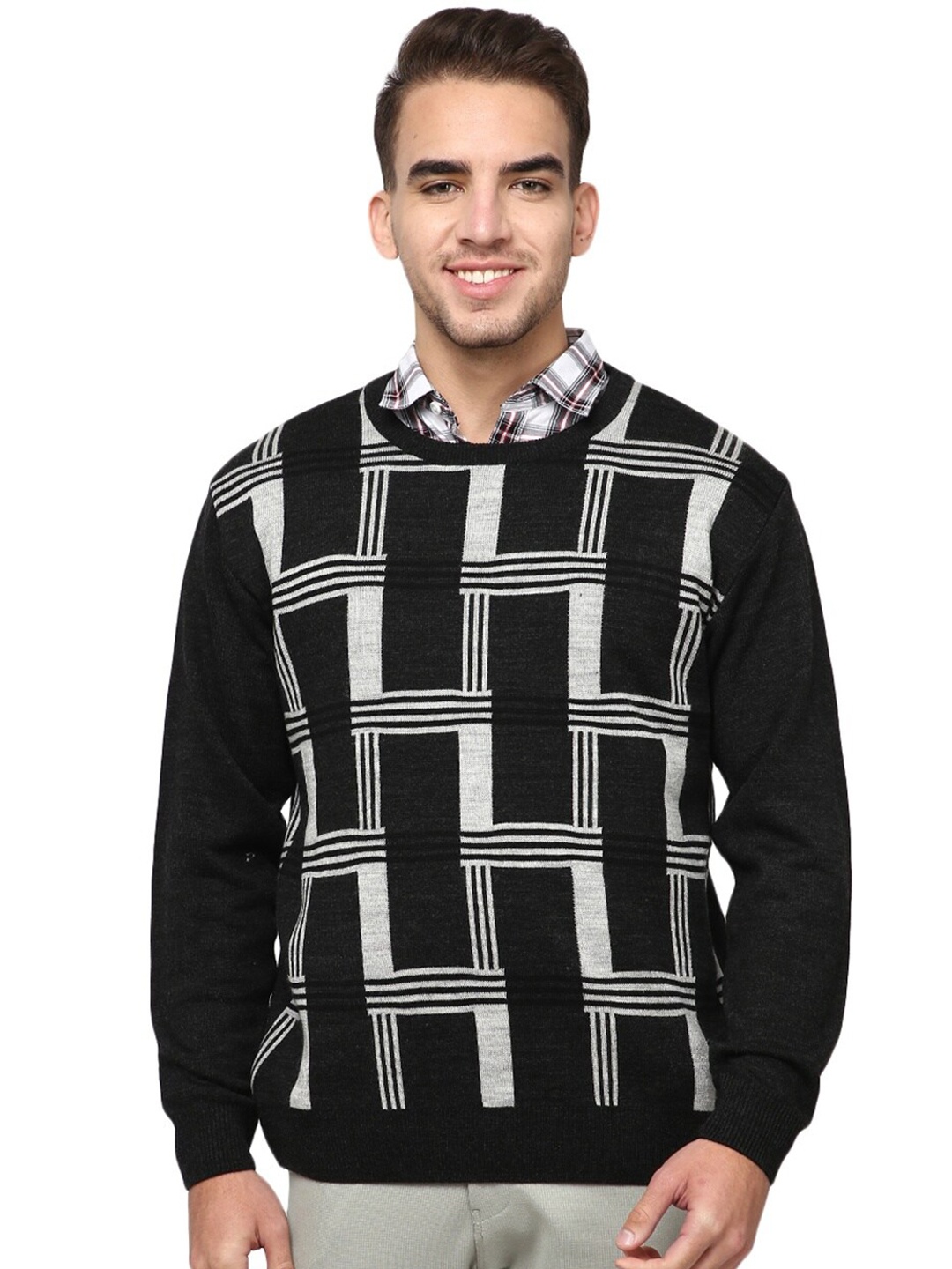

V-Mart Men Charcoal Grey & White Geometric Pullover