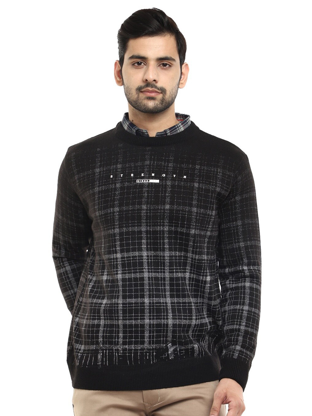 

V-Mart Men Black Checked Pullover