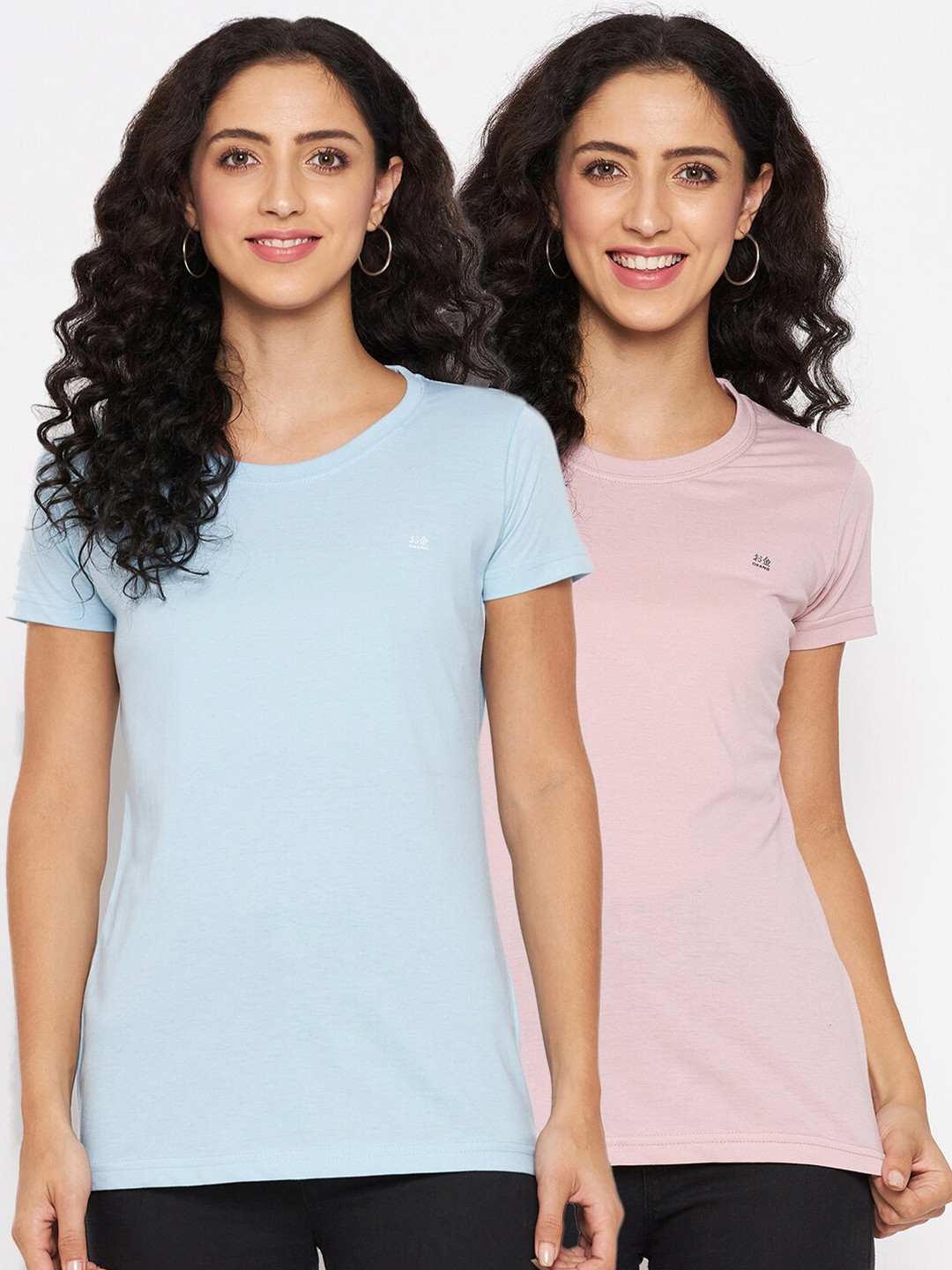 

Okane Women Pack of 2 Blue & Pink Solid Regular Fit T-shirts