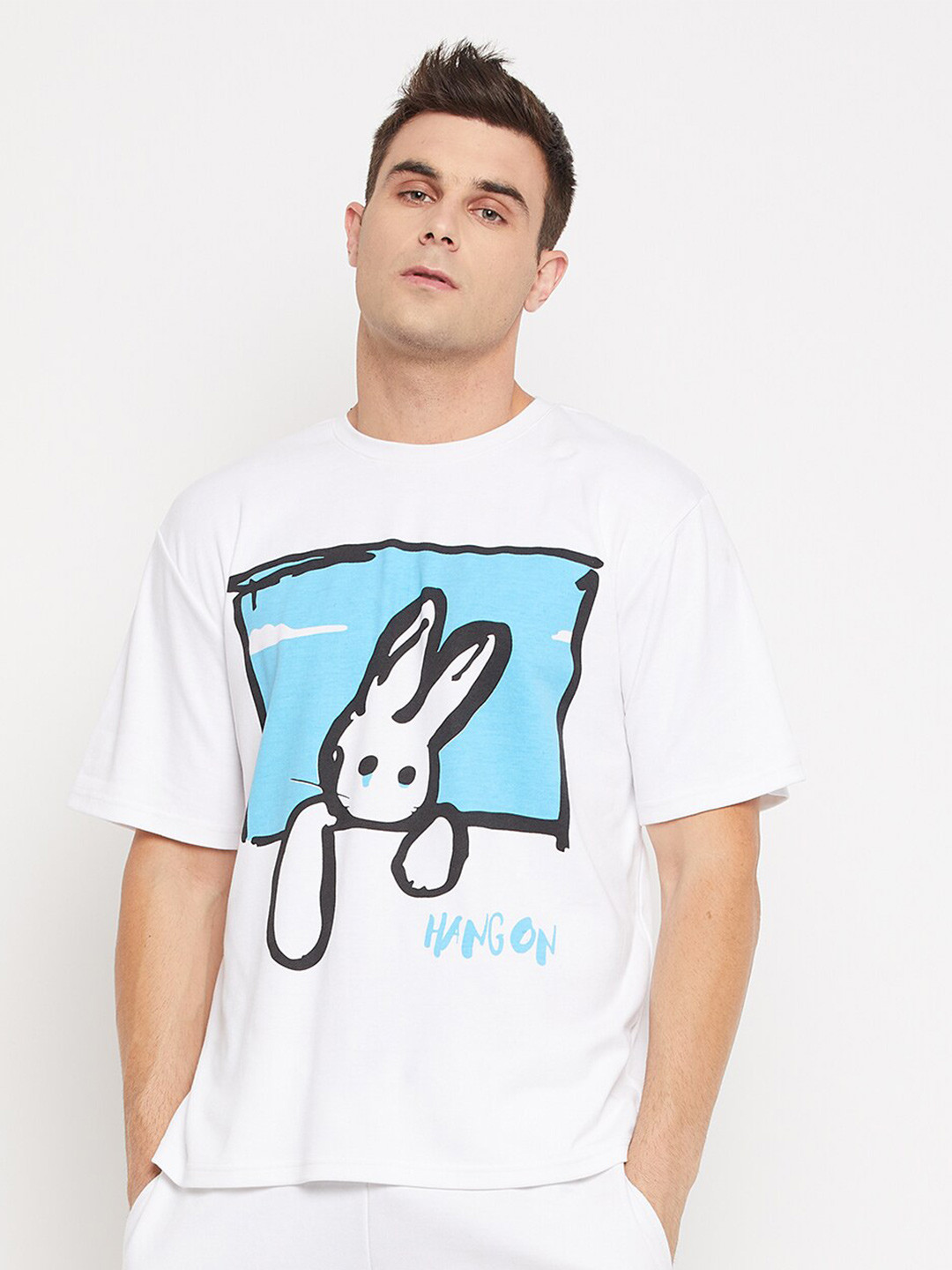 

FUGAZEE Men White & Blue Printed Cotton Boxy T-shirt
