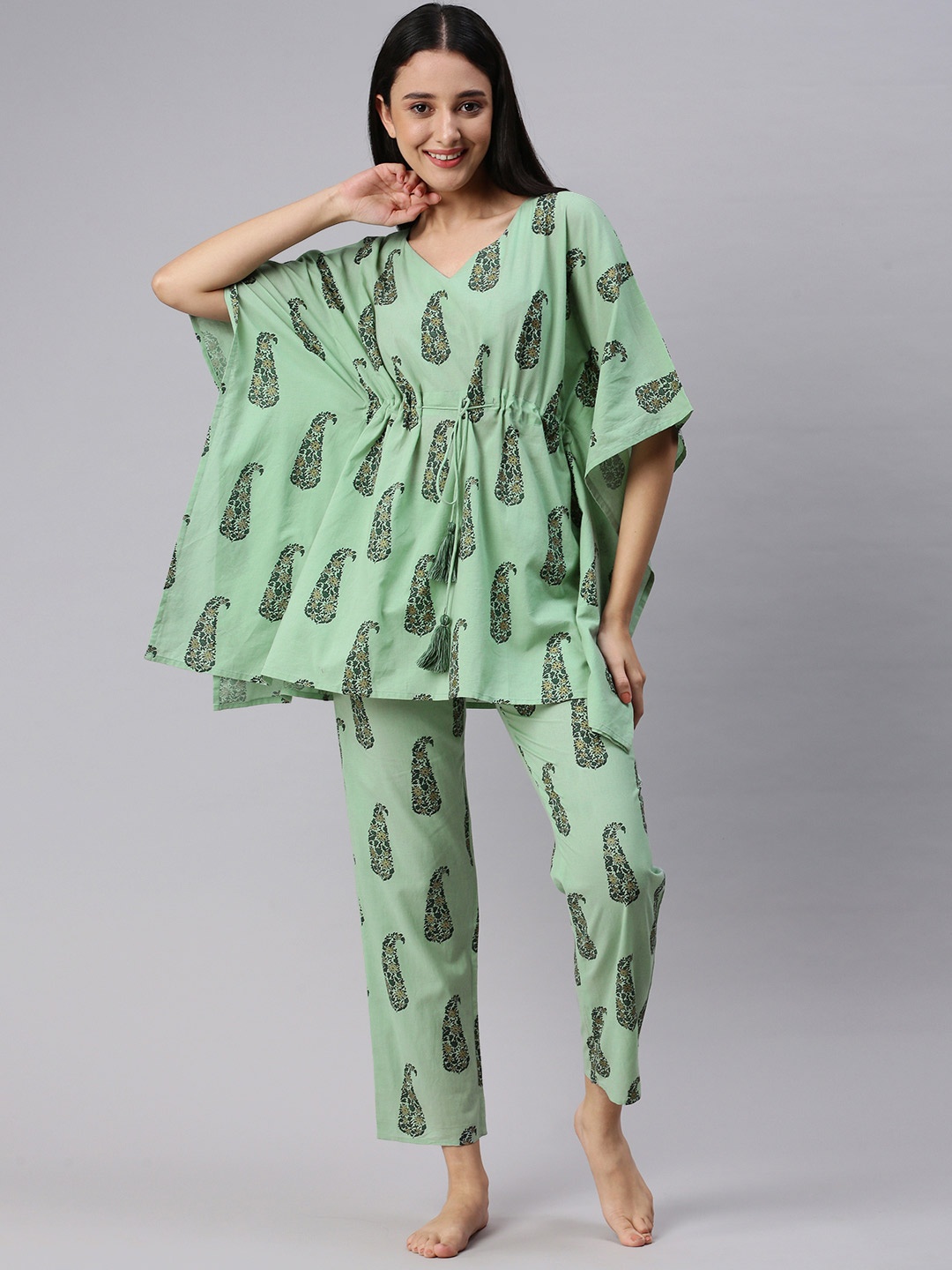 

KALINI Women Green Printed Night suit