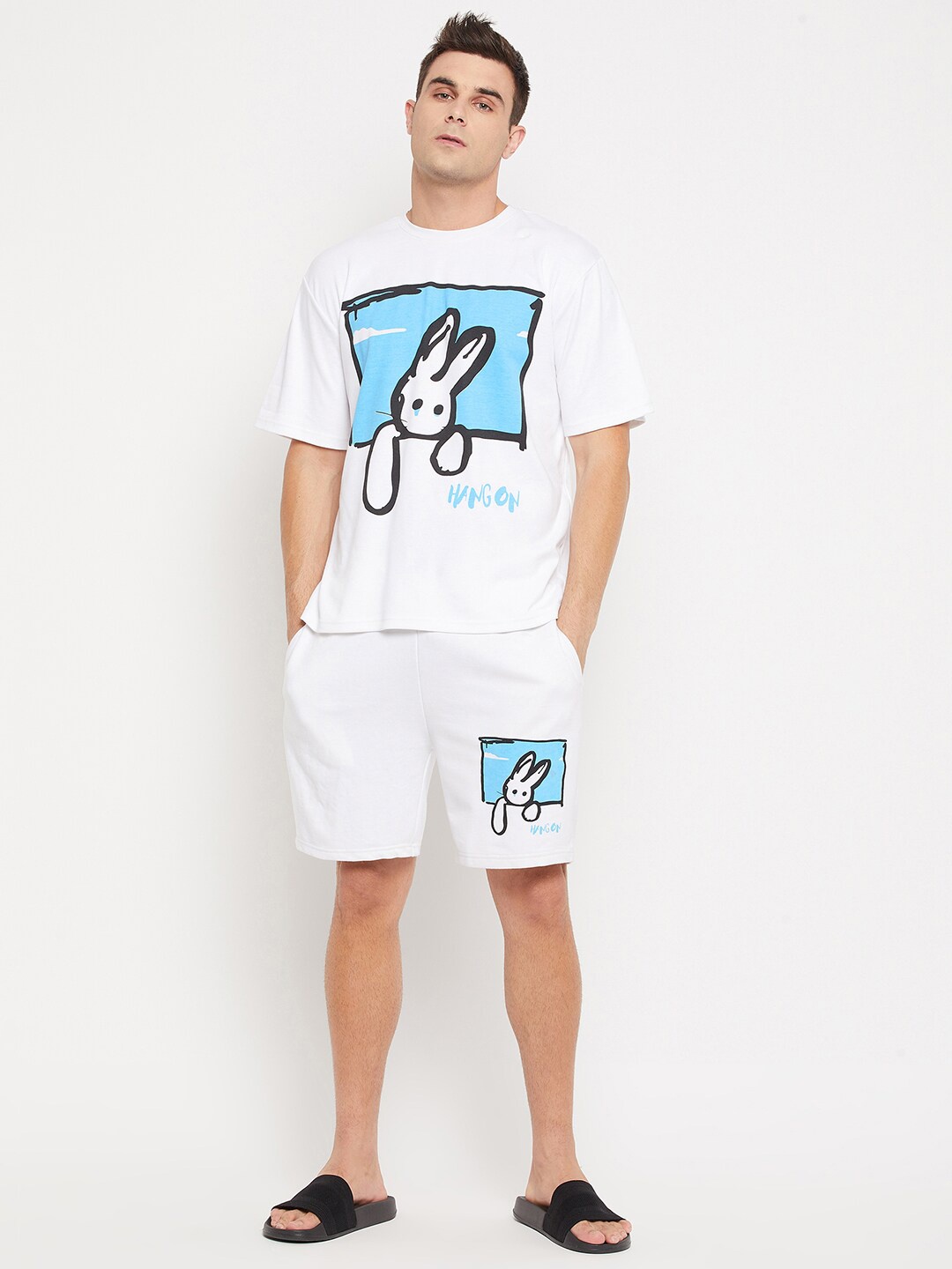 

FUGAZEE Men White & Blue Printed T-shirt with Shorts