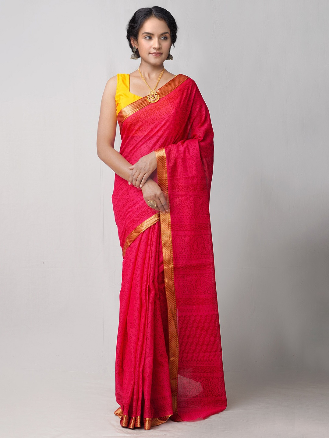 

Unnati Silks Pink & Gold-Toned Ethnic Motifs Zari Pure Cotton Block Print Saree