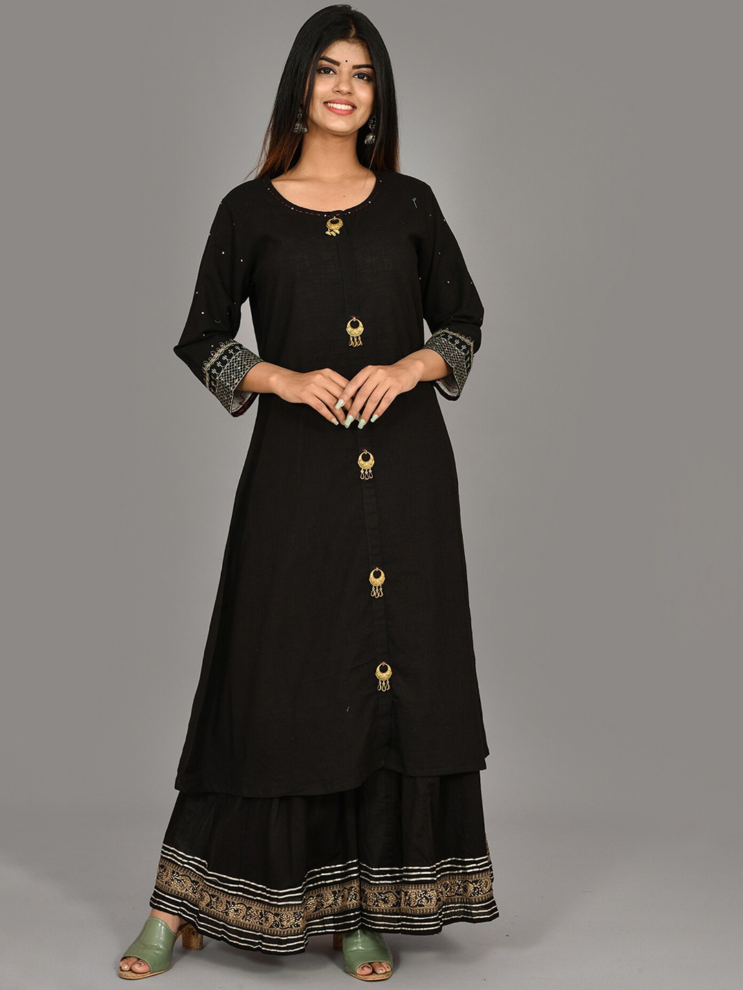 

KAAJH Women Black Embroidered Regular Sequinned Pure Cotton Kurta with Sharara & Dupatta