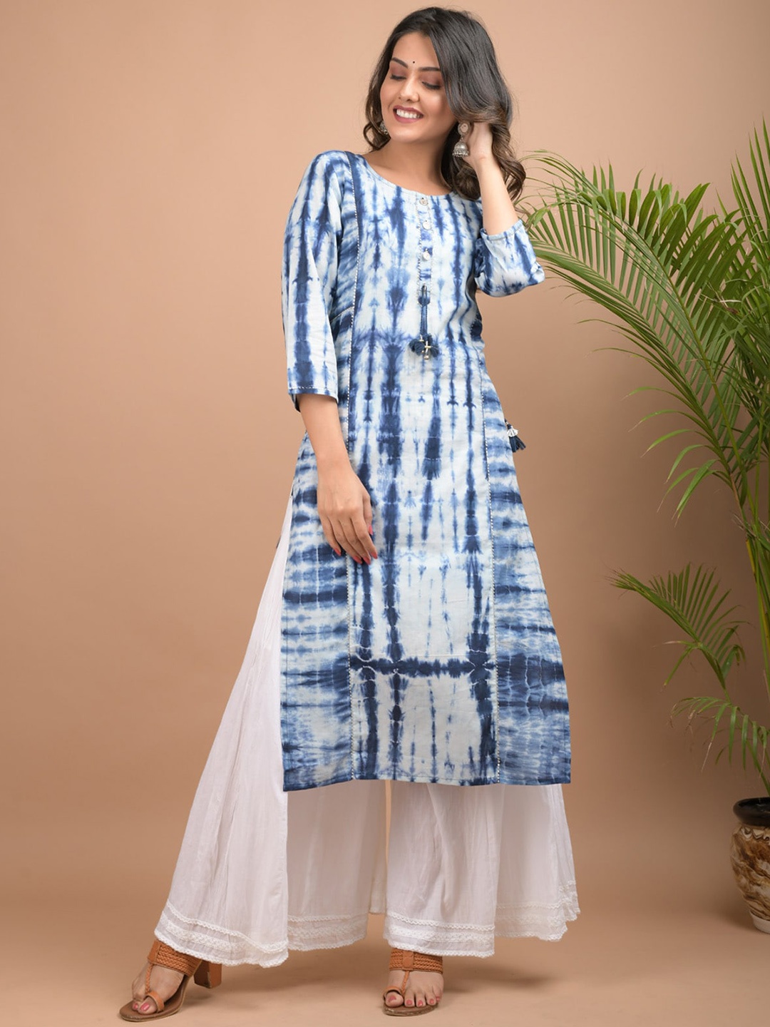 

KAAJH Women Blue Tie & Dye Pure Cotton Kurta with Palazzos
