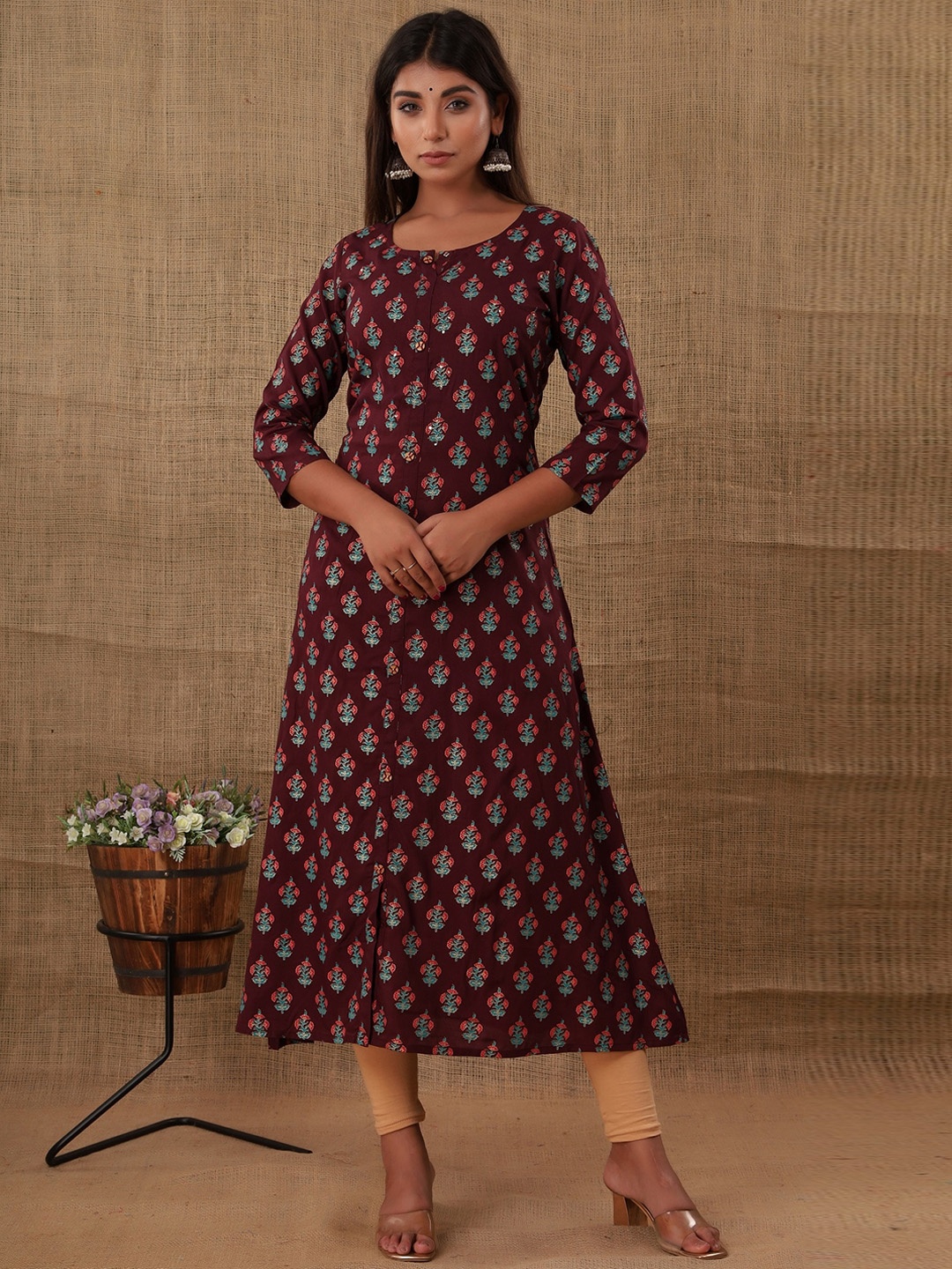

KAAJH Women Maroon & Blue Ethnic Motifs Printed Kurta