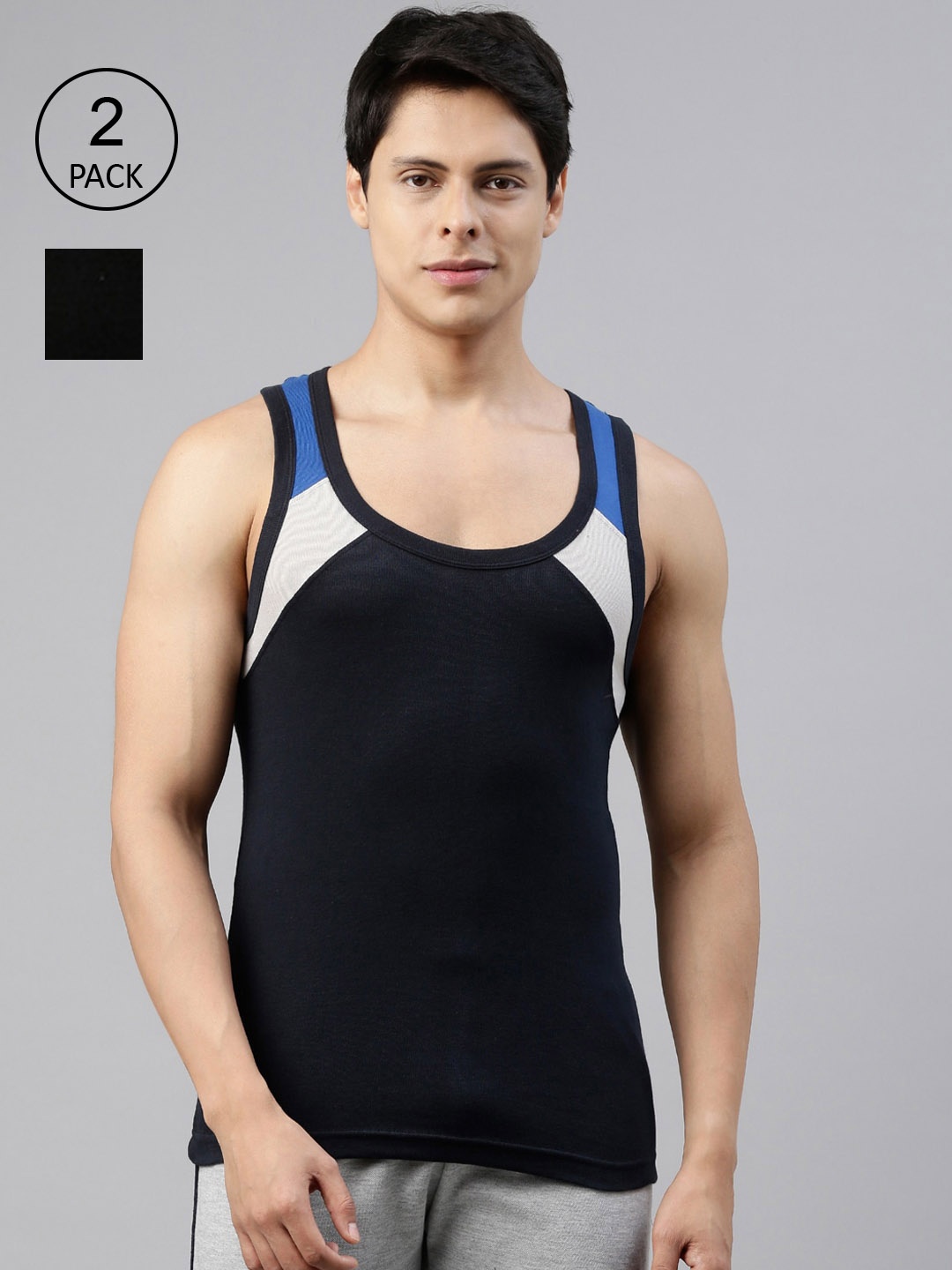 

DIXCY SCOTT Men Black & Navy Blue Solid Cotton Innerwear Gym Vests Pack Of 2