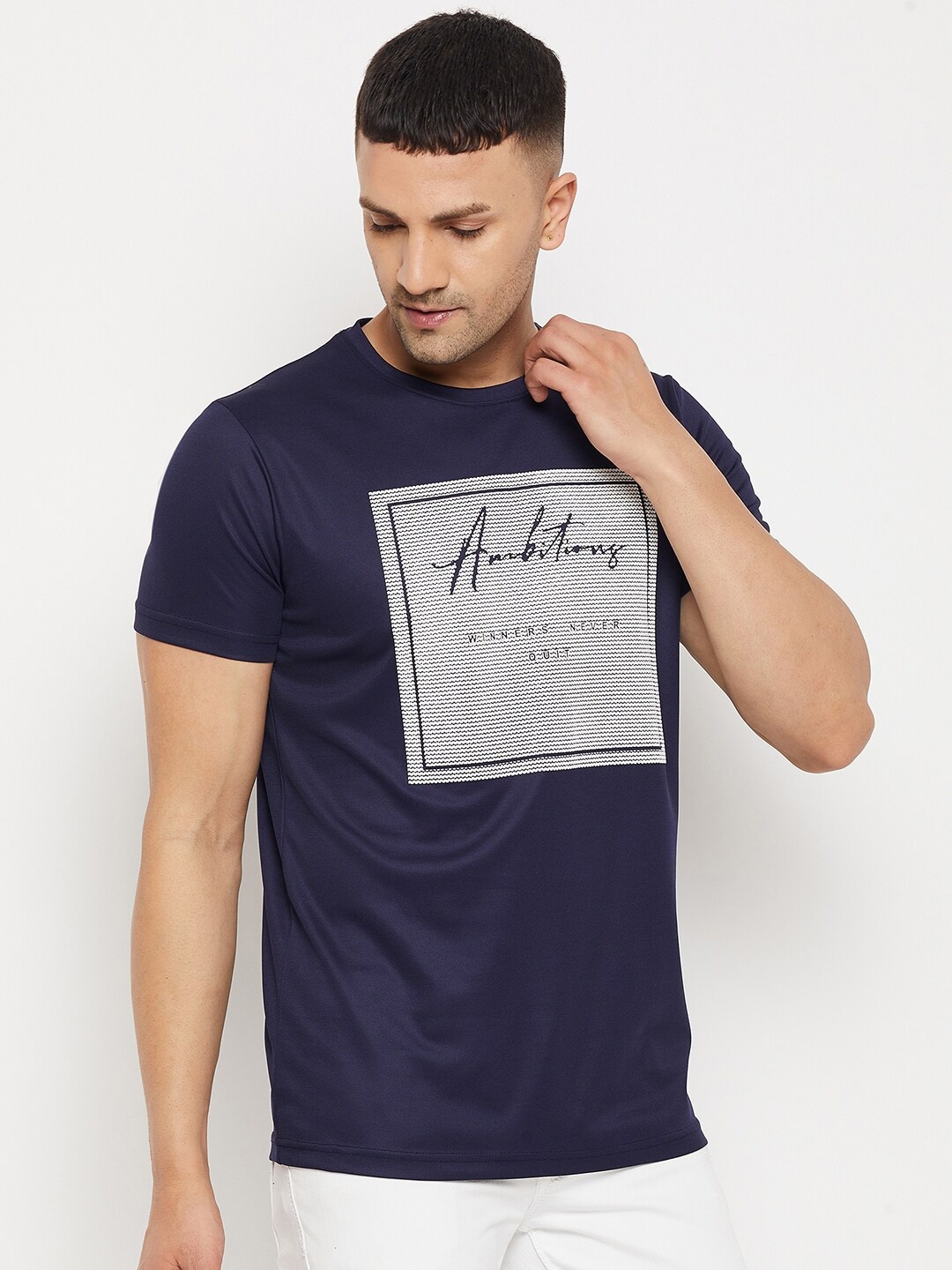 

Parcel Yard Men Navy Blue & Grey Typography Printed T-shirt