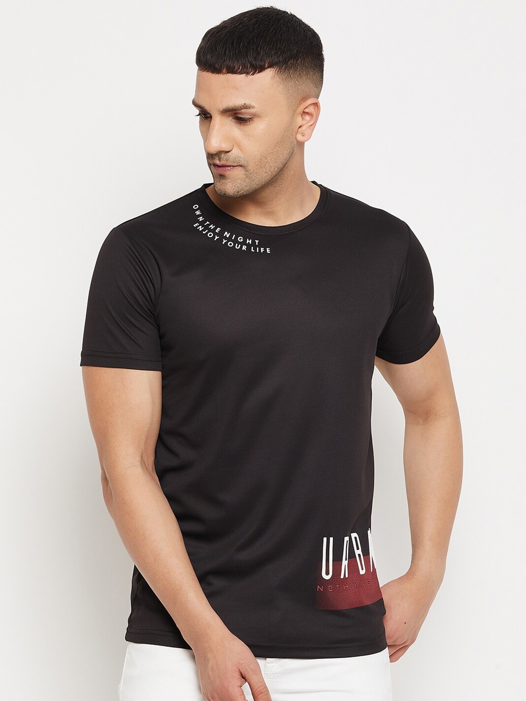 

Parcel Yard Men Black Outdoor T-shirt